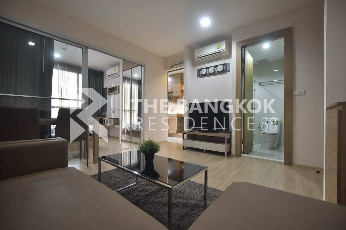 For RentCondoRatchadapisek, Huaikwang, Suttisan : 🔥For rent RHYTHM Ratchada-Huaikhwang, good price🔥 only 17K, size 35 sq m., 1 bedroom, 1 bathroom | 📞065-821-5651 pounds (Pond)