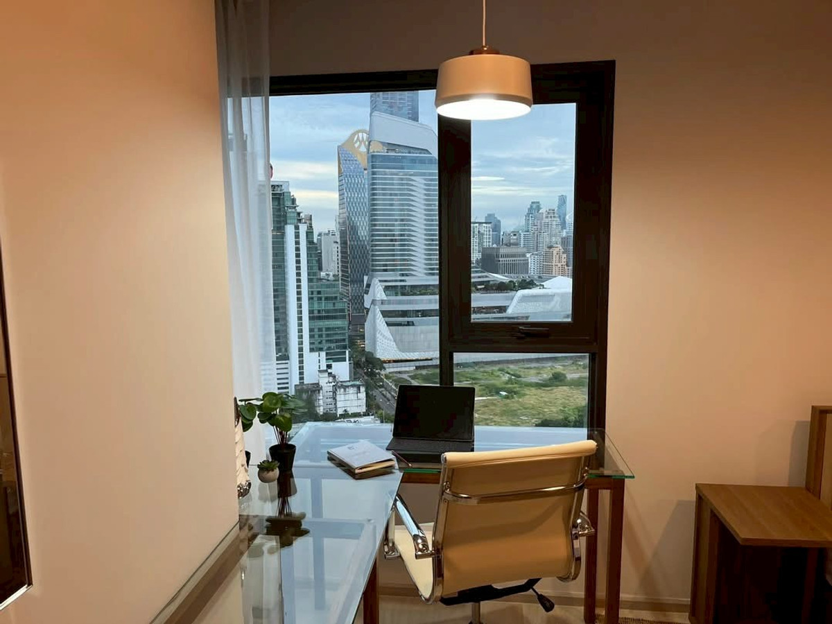 For RentCondoWitthayu, Chidlom, Langsuan, Ploenchit : Life One Wireless, 52,000baht, 2bedroom, 63sqm, BTS Ploenchit, BTS Chidlom, near Witthayu, Chidlom, Ploenchit, Sukhumvit, Rama 9, Ratchada, Sathorn, Silom, Chula, Siam, CentralWorld, Central Embassy, ​​Central Chidlom, Bumrungrad, Mater Dei, Park Venture