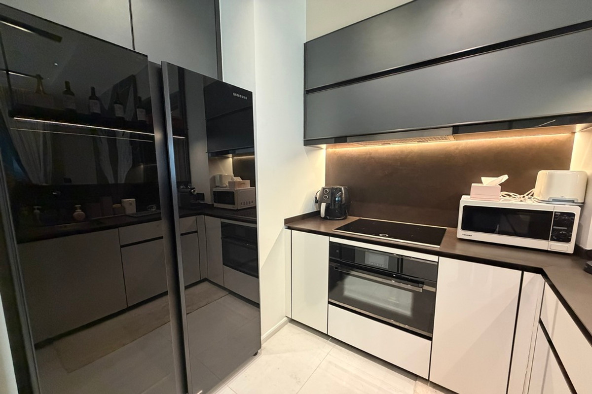For SaleCondoSukhumvit, Asoke, Thonglor : 🔥 For Sale !! prime area, The Bangkok Thonglor, 2 bedroom, 2 bathroom, corner room, high floor !!🔥Code C20230102777 furnished, Special Deal!!📣📣