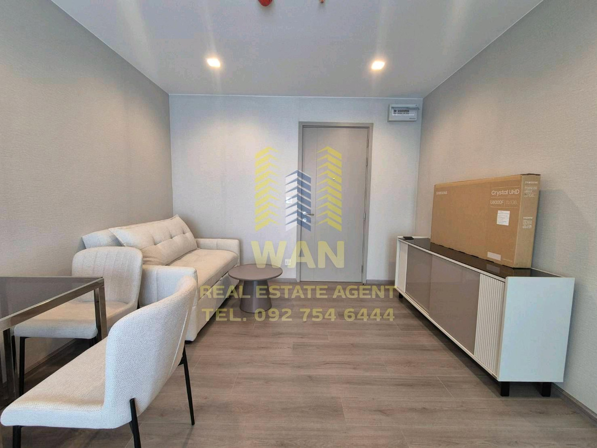 For RentCondoRattanathibet, Sanambinna : New room for rent, The Politan Aqua, 58th floor, size 31 sq m, beautifully decorated, fully furnished, ready to move in.