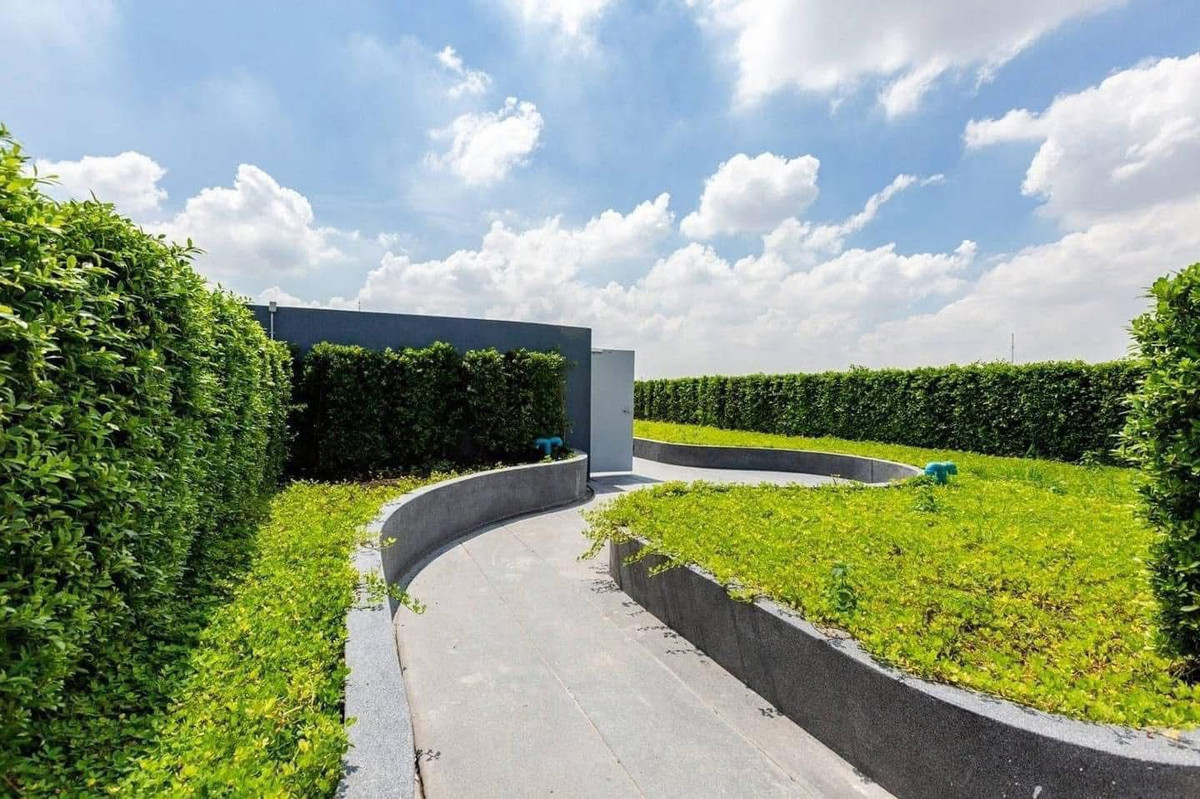 For SaleCondoRama9, Petchburi, RCA : Condo for sale, Monte Condo Rama 9, Rama 9, potential location, near MRT, good view, ready to move in, Monte Condo Rama 9.