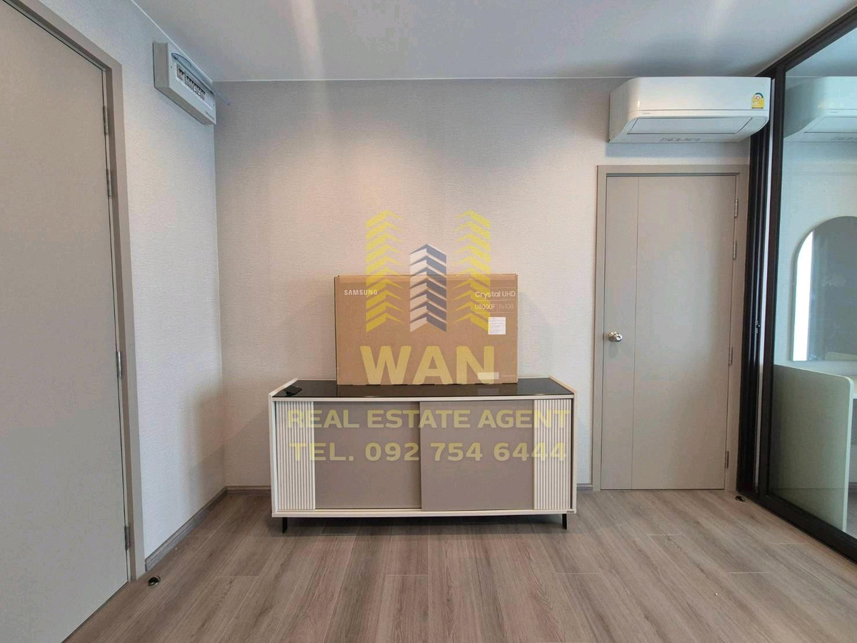 For RentCondoRattanathibet, Sanambinna : New room for rent, The Politan Aqua, 58th floor, size 31 sq m, beautifully decorated, fully furnished, ready to move in.