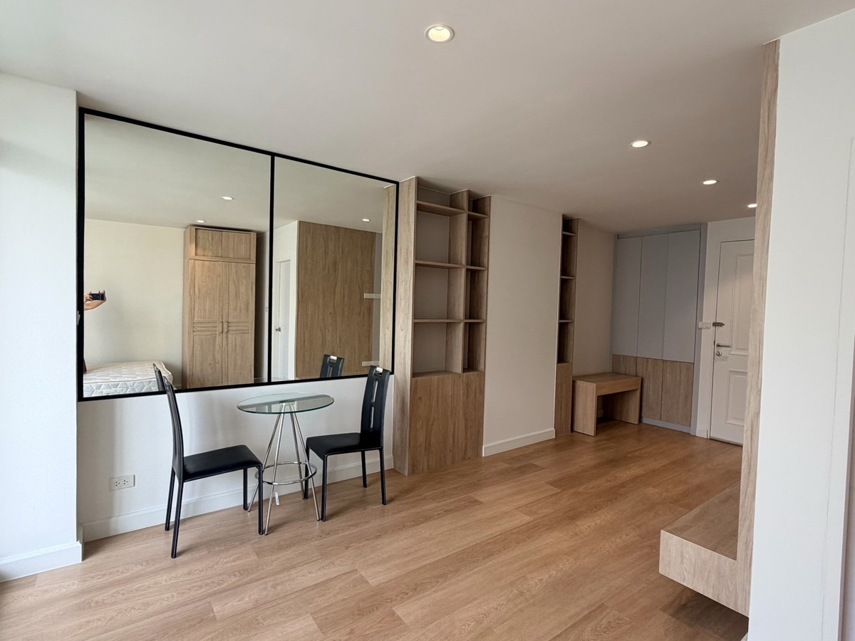 For SaleCondoChaengwatana, Muangthong : 🏙️ Condo for sale THE STAR CONDO Ngamwongwan
📍 Potential location near the Ministry of Public Health