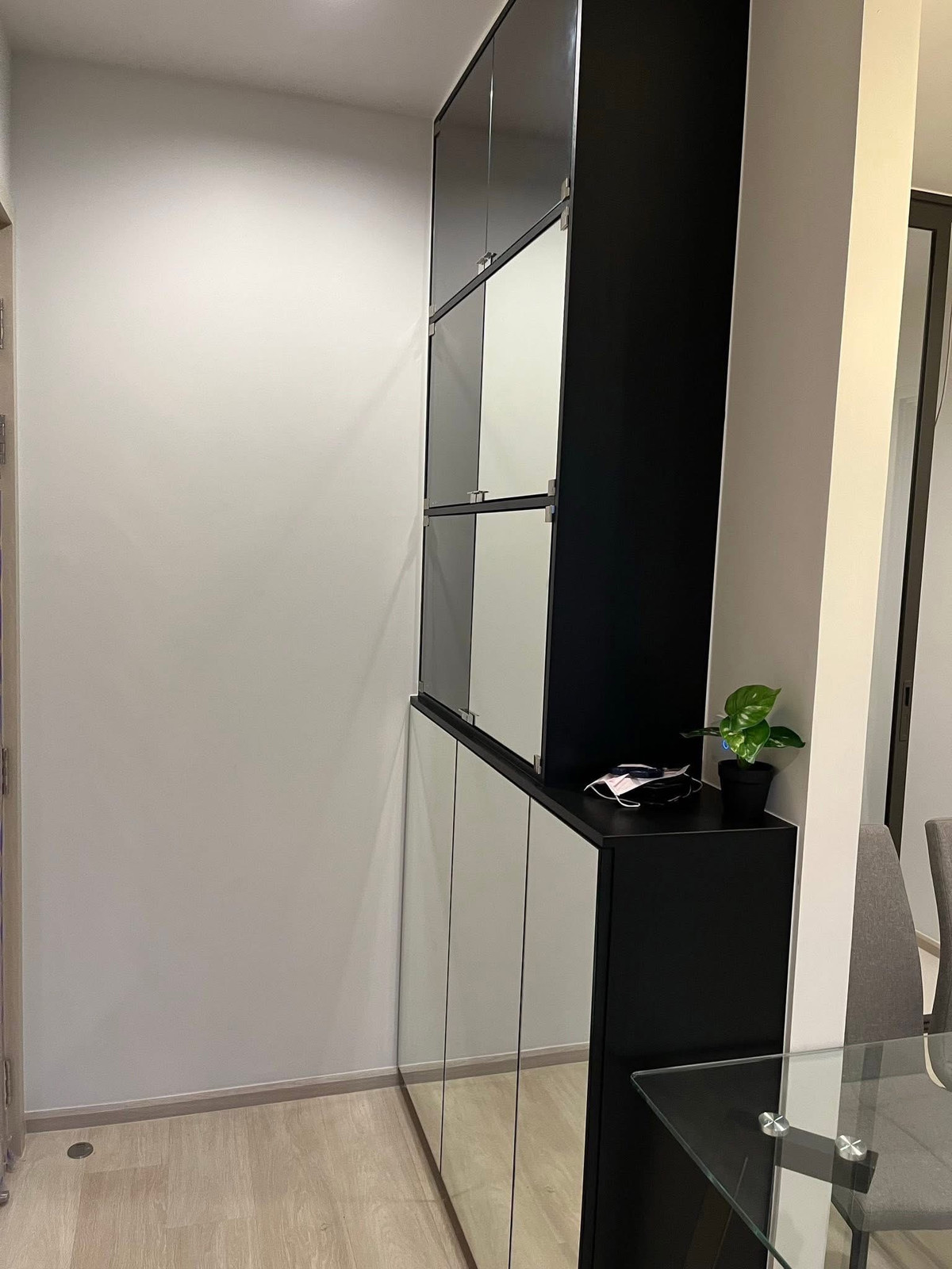 For RentCondoWitthayu, Chidlom, Langsuan, Ploenchit : Life One Wireless, 52,000baht, 2bedroom, 63sqm, BTS Ploenchit, BTS Chidlom, near Witthayu, Chidlom, Ploenchit, Sukhumvit, Rama 9, Ratchada, Sathorn, Silom, Chula, Siam, CentralWorld, Central Embassy, ​​Central Chidlom, Bumrungrad, Mater Dei, Park Venture