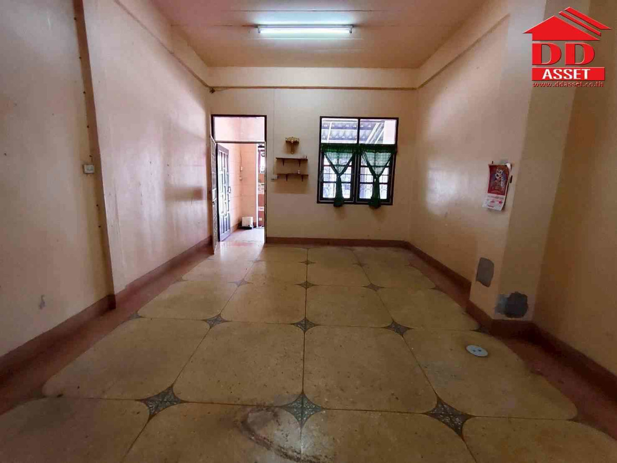 ขายทาวน์โฮมปทุมธานี รังสิต ธรรมศาสตร์ : ขายทาวน์เฮ้าส์ 2 ชั้น สวนทองวิลล่า7 ลำลูกกาคลอง 4 รหัสทรัพย์ : T8243