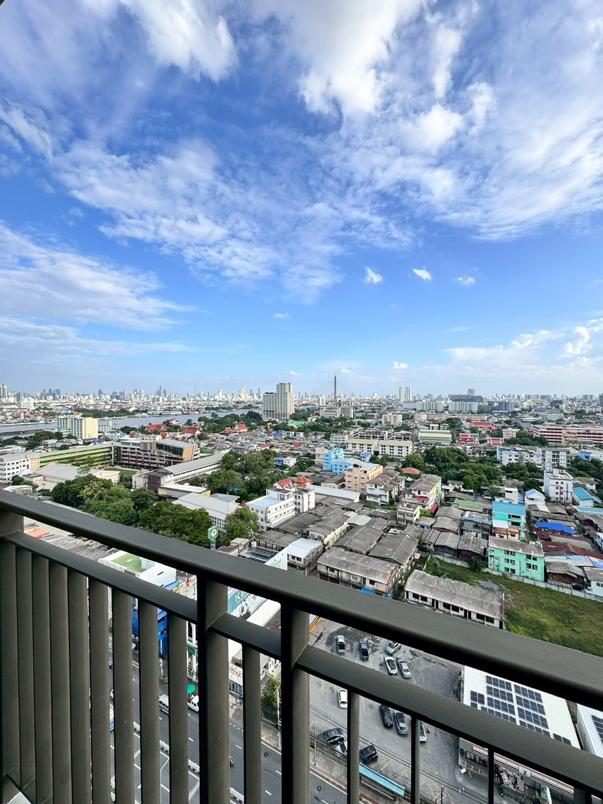 ให้เช่าคอนโดปิ่นเกล้า จรัญสนิทวงศ์ : ปล่อยเช่าด่วน เครื่องใช้ไฟฟ้าพร้อมอยู่ !!!ให้เช่าคอนโด  Urbano Rajavithi Size 30sqm (1Bedroom/1Bathroom)ในราคา 14,000 บาท/เดือน