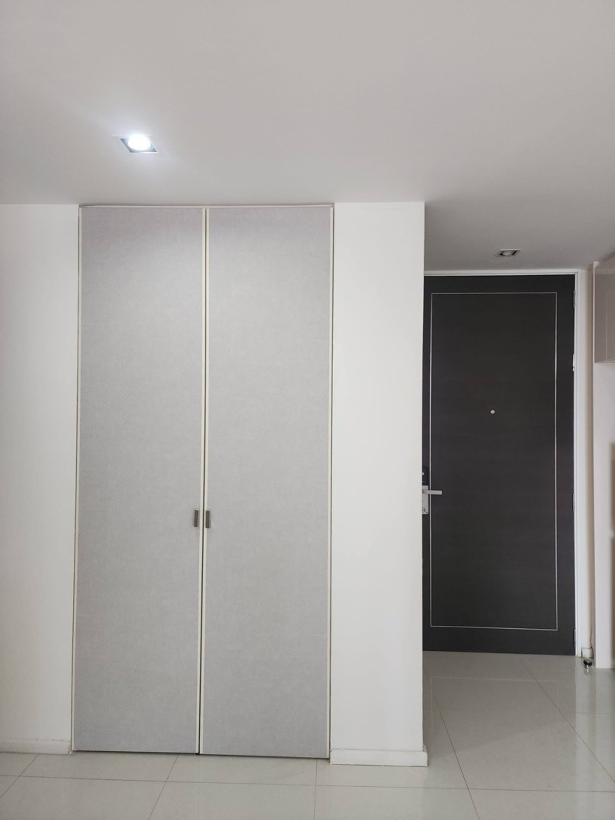 ให้เช่าคอนโดสาทร นราธิวาส : #R9688 🎉 220369 ให้เช่าคอนโด The Bangkok Sathorn (รหัสเดิม R8725)