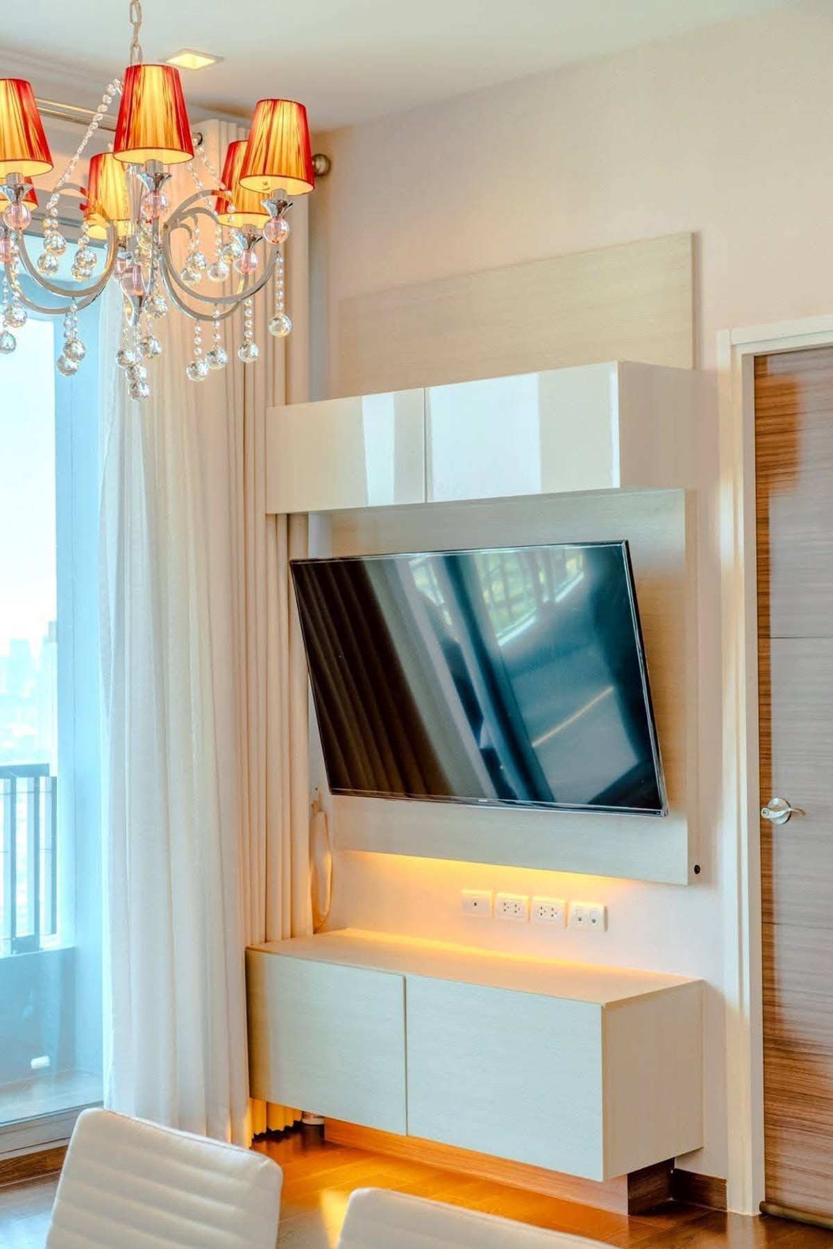 ขายคอนโดพระราม 9 เพชรบุรีตัดใหม่ RCA : ⚡️Best Price⚡️Q Asoke 2B2B 60 Sqm 12,700,000 ติด Mrt เพชรบุรี100 เมตร สนใขติดต่อ พัตเตอร์ 0928895628 🔥Line:plustor_ss