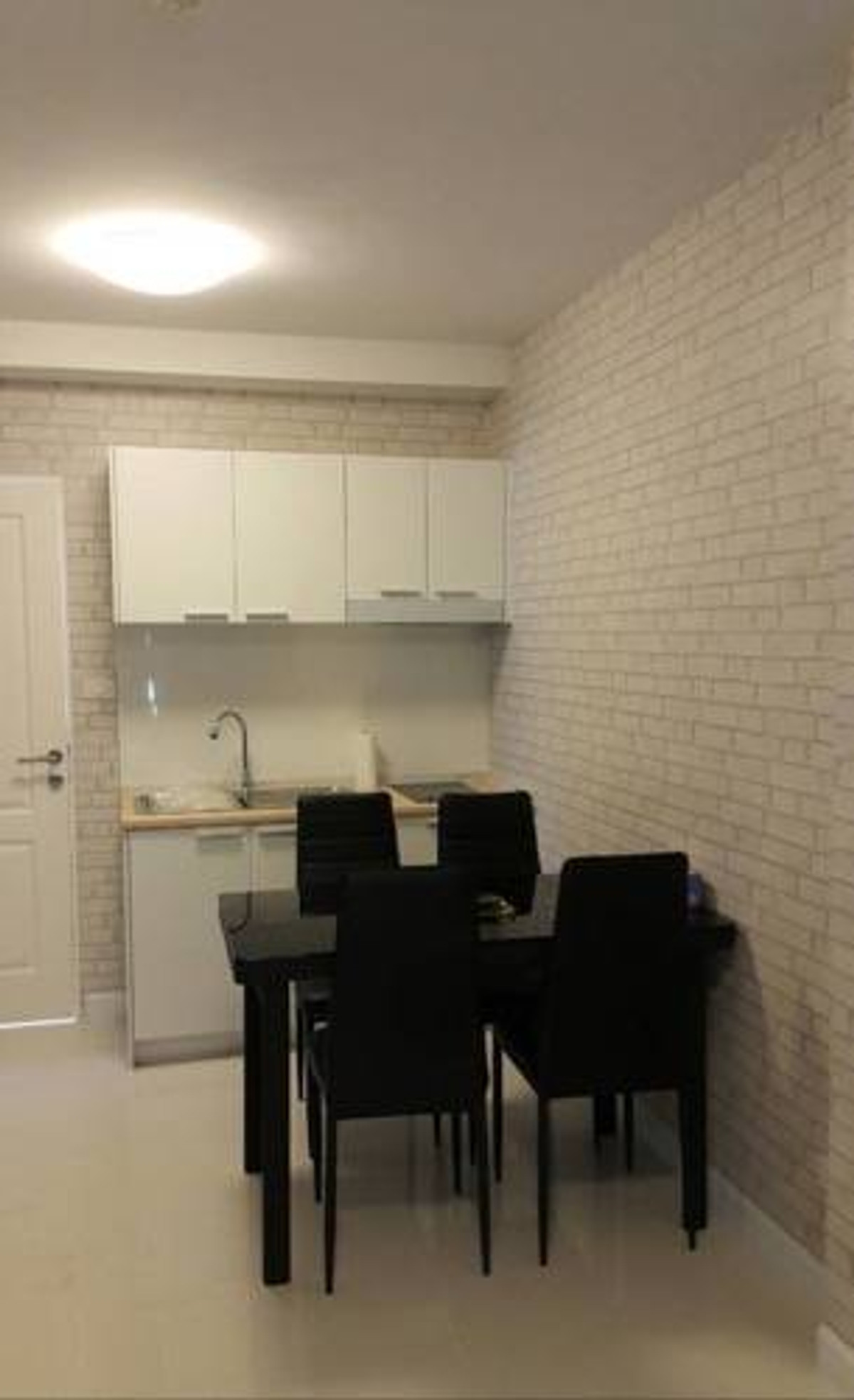 ให้เช่าคอนโดแจ้งวัฒนะ เมืองทอง : ให้เช่าคอนโด Summer Garden แจ้งวัฒนะ 34 ตรม ใกล้ PIM ปัญญาภิวัฒน์ Central ปากเกร็ด เมืองทอง