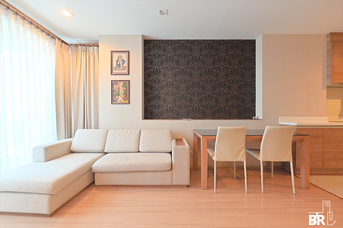 For SaleCondoRatchadapisek, Huaikwang, Suttisan : 🌟BEST PRICE - Rhythm Huaikwang just price 4.89 MB, type 1 Bed 1 Bath, Size 51 sq.m. Middle floor , very nice location and near MRT - By Loft 0842824246