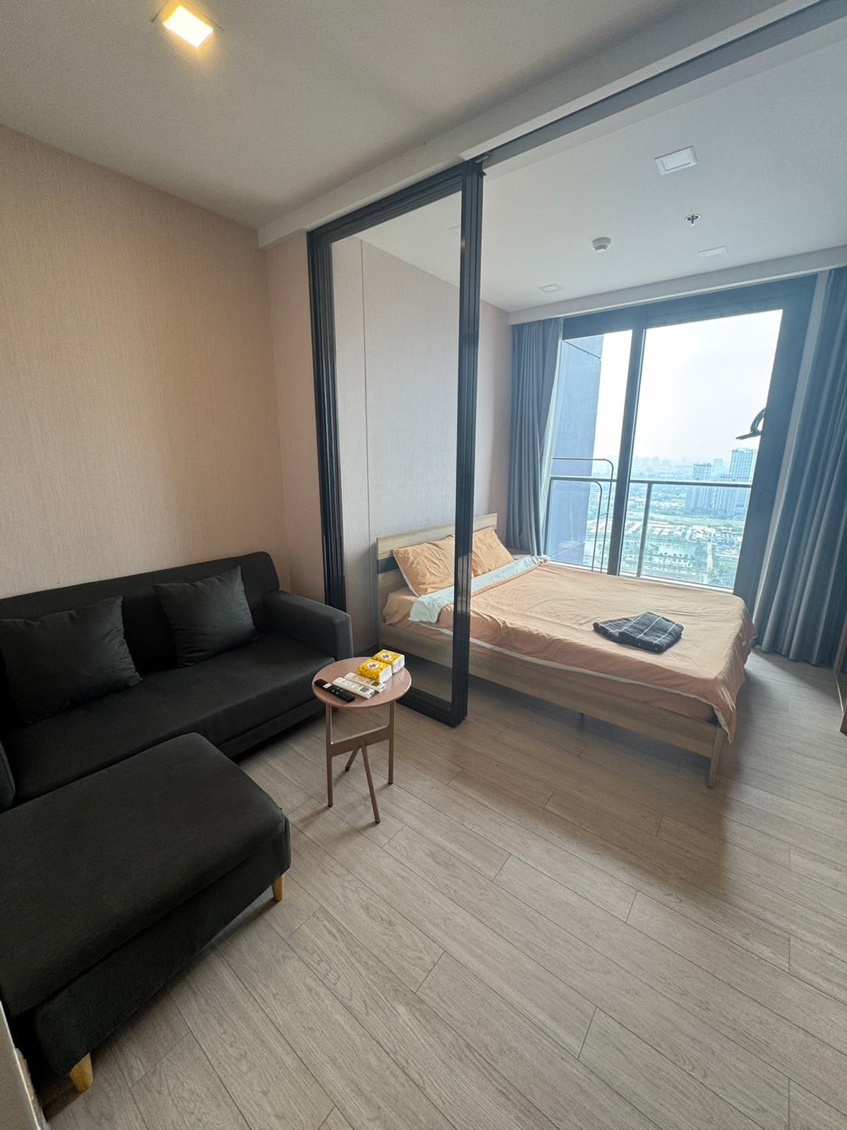 ให้เช่าคอนโดพระราม 9 เพชรบุรีตัดใหม่ RCA : ✨Condo for Rent : One 9 five ( AP-02) ( line : @condo91 )