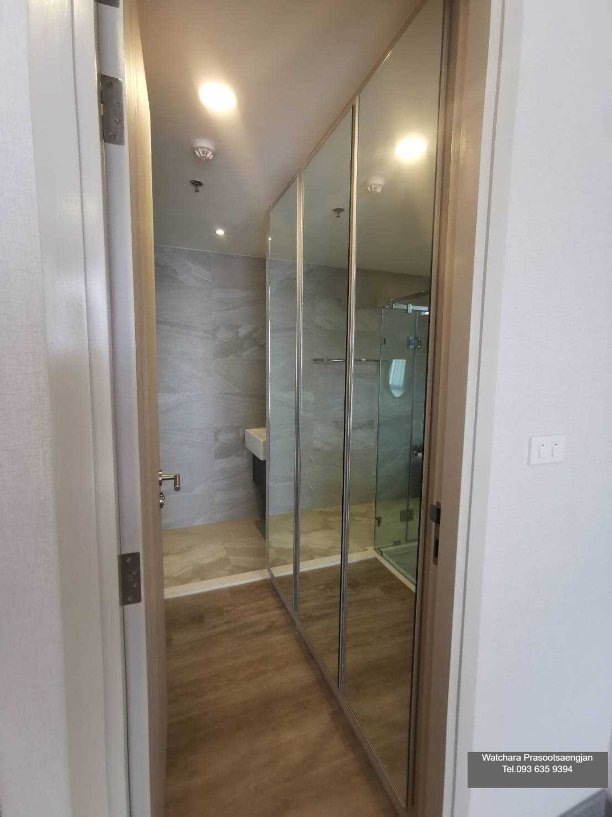 CondoSriracha Laem Chabang Ban Bueng : Condominium for sale-rent, Keene Center Sriracha, 8th floor, sea view.