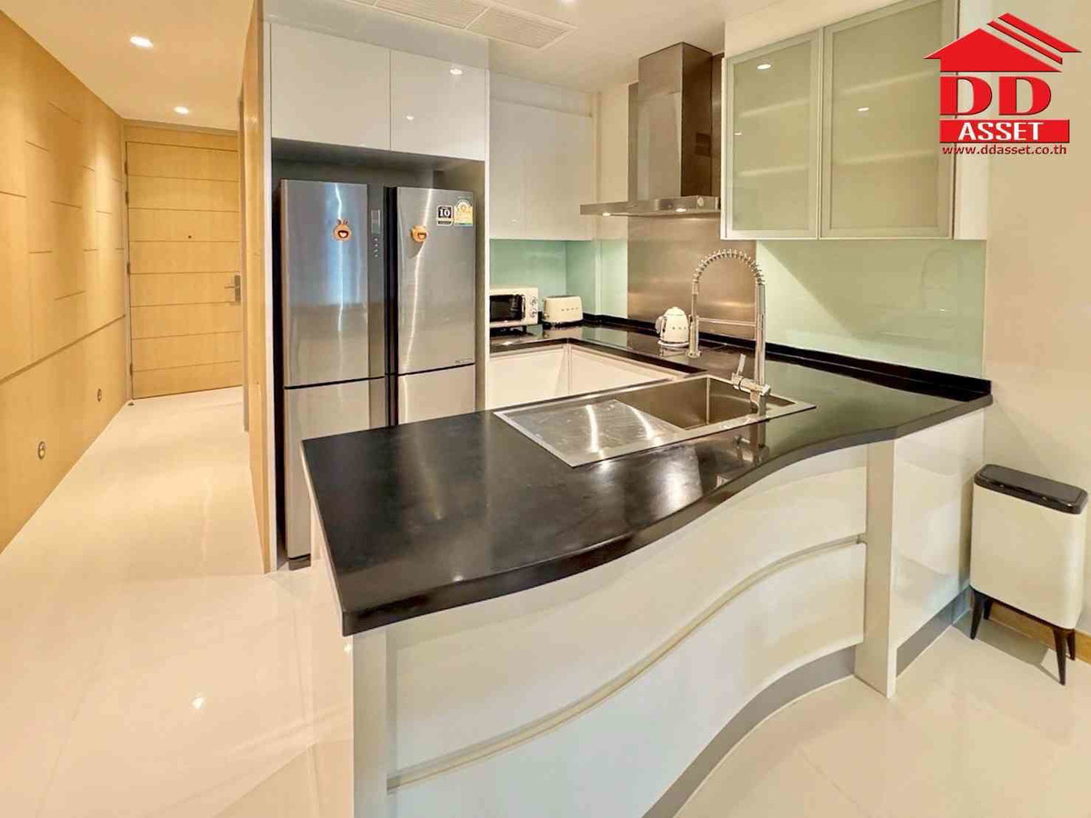 ให้เช่าคอนโดพัทยา บางแสน ชลบุรี สัตหีบ : For Rent Condo Mövenpick White Sand Beach Na Jomtien Pattaya Code : C8422