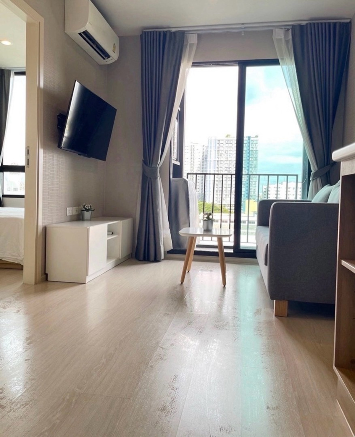 ให้เช่าคอนโดแจ้งวัฒนะ เมืองทอง : 📍โครงการ : Nue Noble Chaengwattana
🚝 อยู่ใกล้   : MRT สถานีเมืองทองธานี 100 เมตร
💵 ราคาเช่า : 10,500 บาท / เดือน