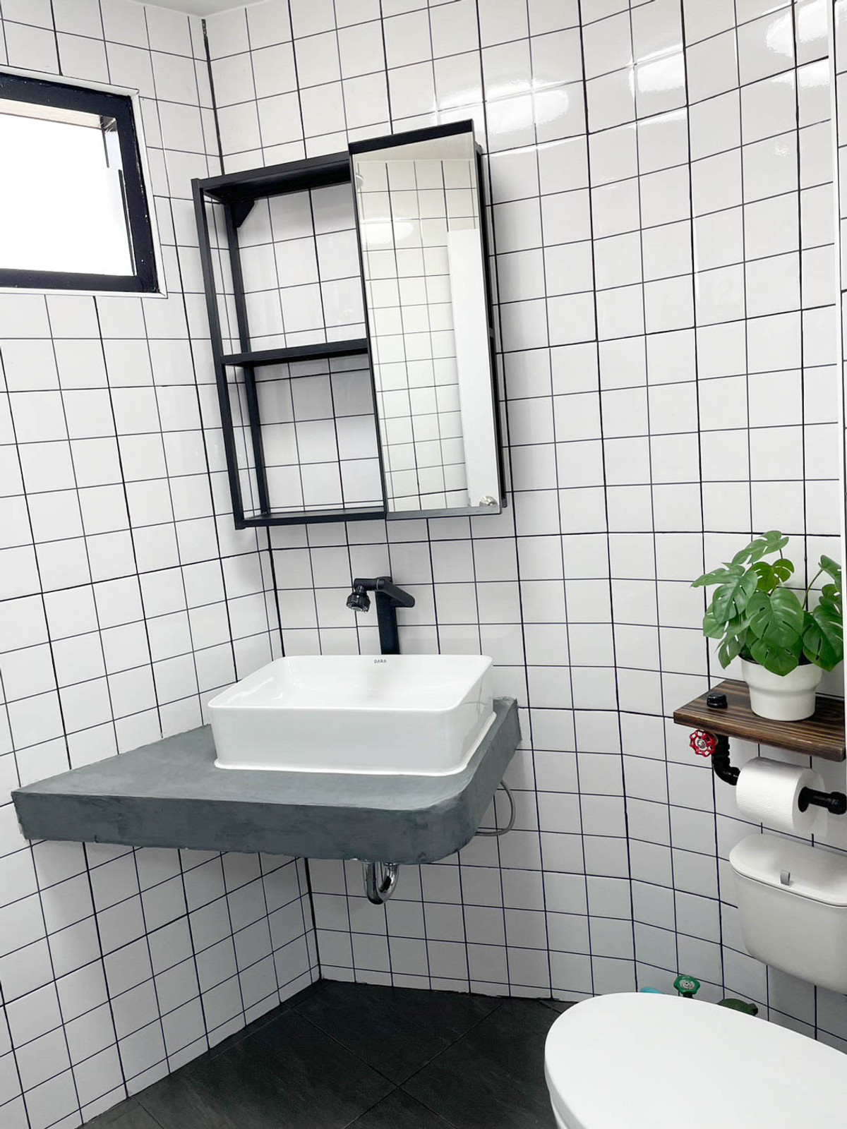 ขายคอนโดรัตนาธิเบศร์ สนามบินน้ำ พระนั่งเกล้า : ขาย คอนโด ที.เค.แมนชั่น ติด MRT บางกระสอ ห้องขนาดใหญ่ 37 ตรม. ชั้น 8 วิวเมืองสวยมาก ขาย 8.5 แสน (287ABE)