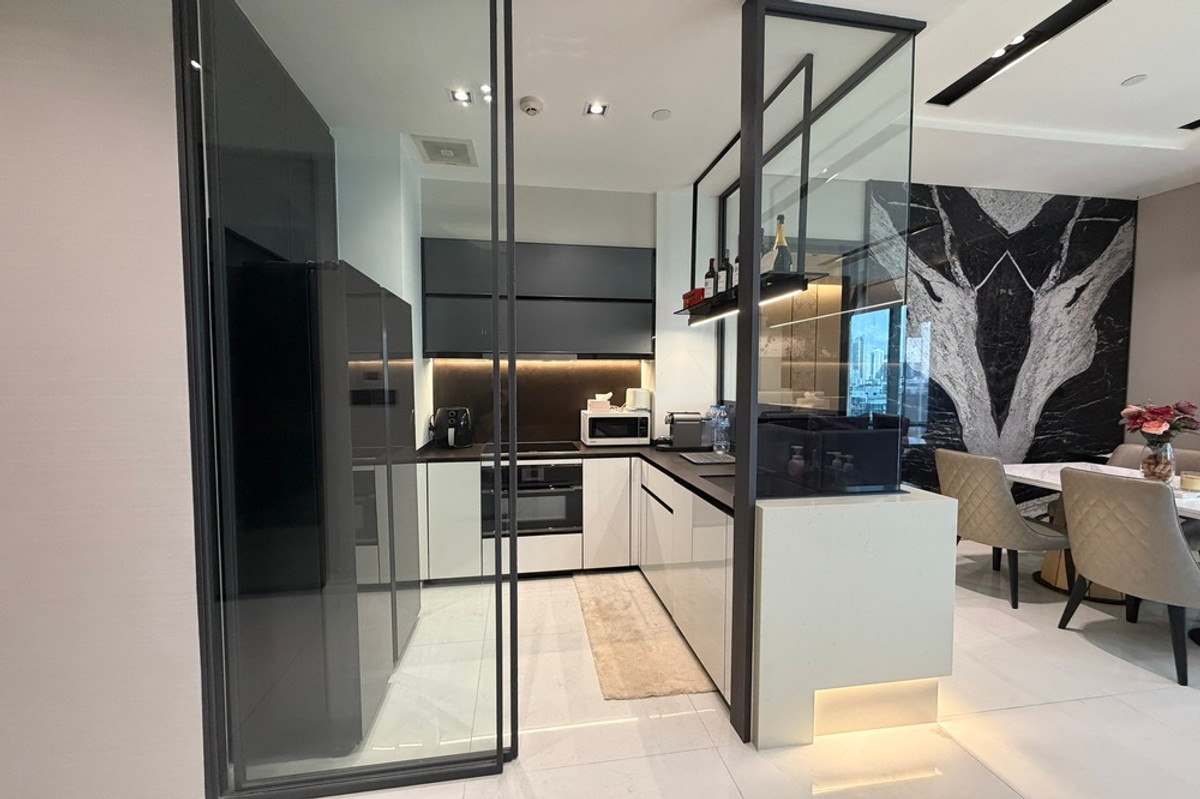 For SaleCondoSukhumvit, Asoke, Thonglor : 🔥 For Sale !! prime area, The Bangkok Thonglor, 2 bedroom, 2 bathroom, corner room, high floor !!🔥Code C20230102777 furnished, Special Deal!!📣📣