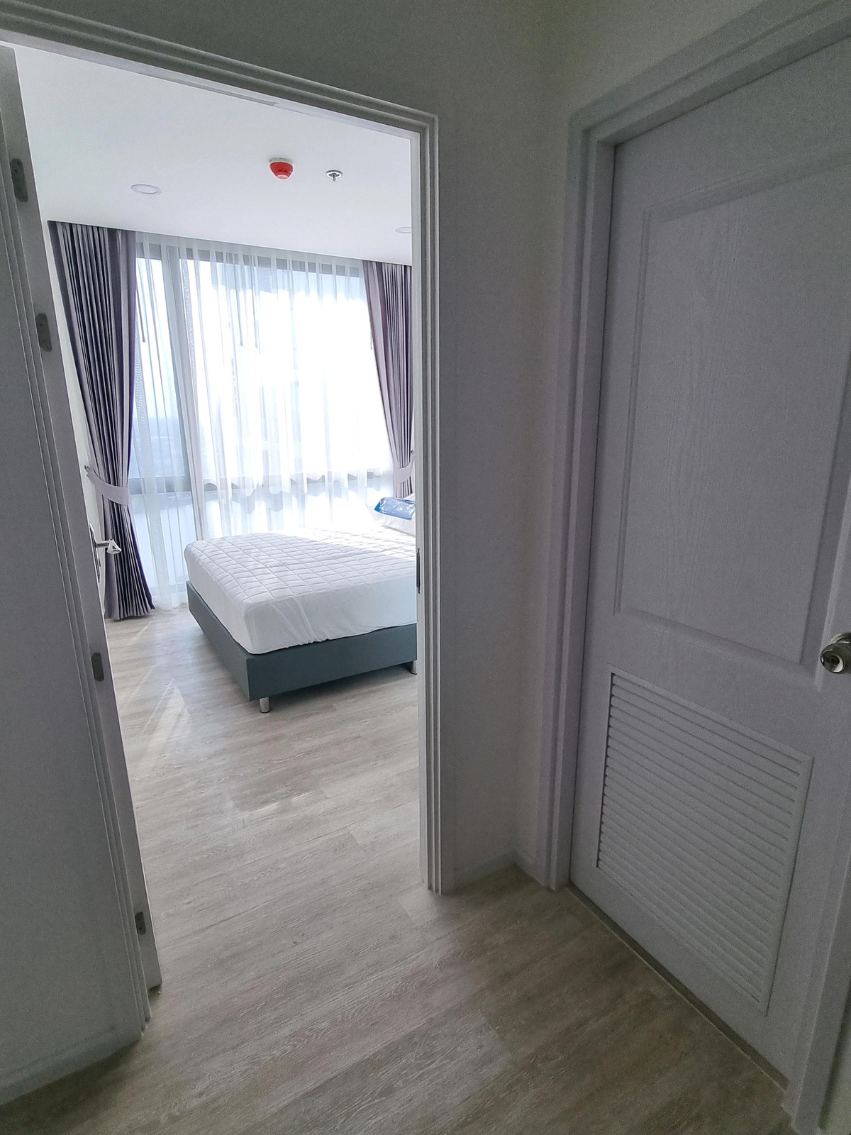 For RentCondoBang Sue, Wong Sawang, Tao Pun : 🔥For Rent Now!🔥 The Clef Riverine Chao Phraya - Wong Sawang. Beautiful room, fully furnished, Chao Phraya river view, near MRT, ready to move in immediately.