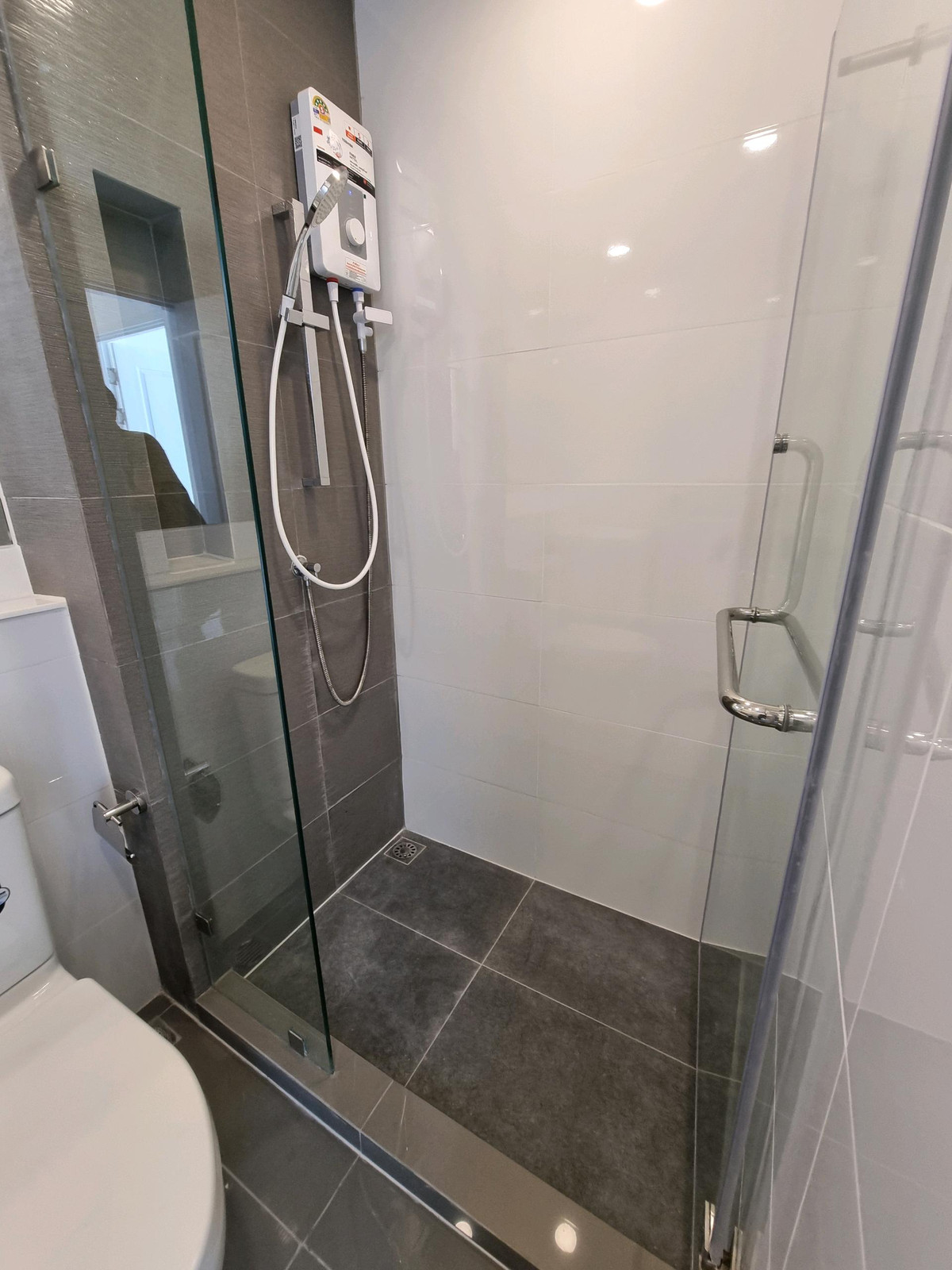 For RentCondoBang Sue, Wong Sawang, Tao Pun : 🔥For Rent Now!🔥 The Clef Riverine Chao Phraya - Wong Sawang. Beautiful room, fully furnished, Chao Phraya river view, near MRT, ready to move in immediately.