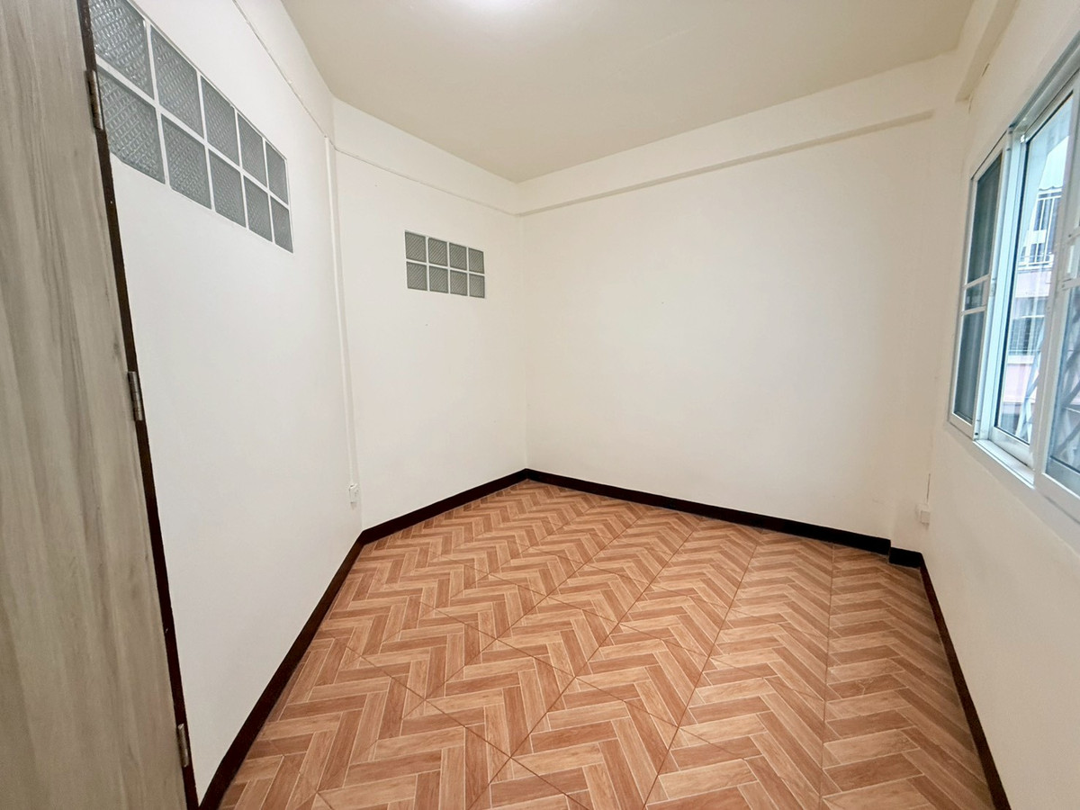 ให้เช่าโฮมออฟฟิศสาทร นราธิวาส : 🌁🎊 ให้เช่าโฮมออฟฟิศ สูง 5 ชั้น หมู่บ้านเซ็นต์หลุยส์ เซ็นเตอร์ ทำเลทองย่านสาทร เดินทางง่าย