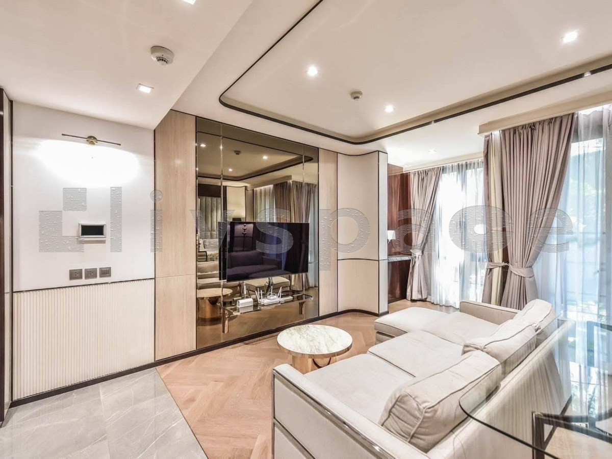 For RentCondoSukhumvit, Asoke, Thonglor : ▚ LH173ツ For Rent: The Reserve Sukhumvit 61 1BR 50sqm. 55K💎✨ Modern Classic Luxury, Low Rise, 100% Parking, High Privacy, Fully Furnished!