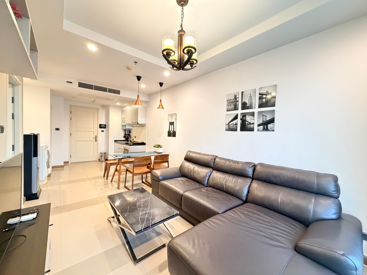 For RentCondoRama9, Petchburi, RCA : Condo for rent near MRT Cultural Center: Supalai Wellington I: 1 bedroom, size up to 47 cm. Sq m., fully furnished, ready to move in, near Big C Ratchadaphisek.