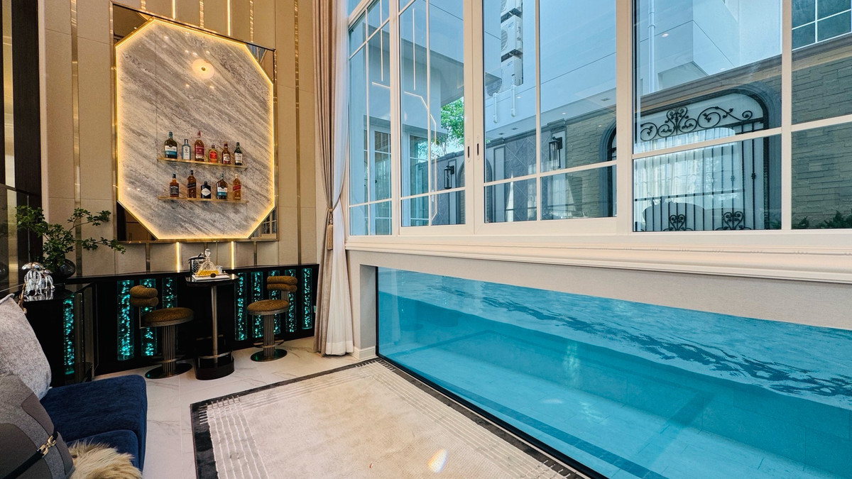 ขายบ้านพระราม 5 ราชพฤกษ์ บางกรวย : ขาย📍คฤหาสน์หรูใหม่ ริมแม่น้ำ 95 ลบ. หน้าคลับเฮาส์ The Grand Riverfront ราชพฤกษ์ - พระราม 5  โครงการเดียวรับรางวัลมาตรฐานโลก LEED Gold 2024