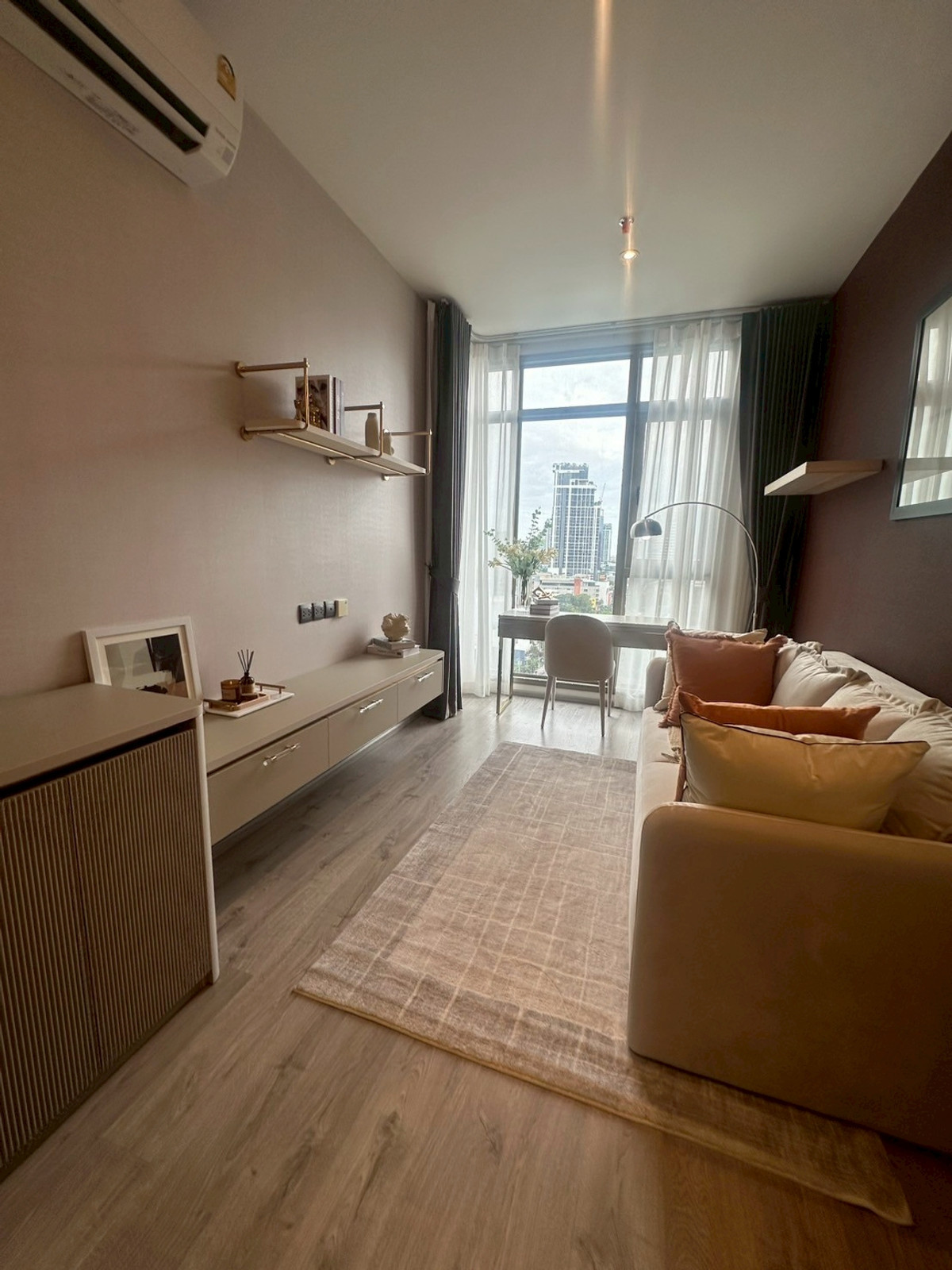 For RentCondoSukhumvit, Asoke, Thonglor : Condo for rent: Rhythm Ekkamai Estate (BTS Ekkamai) (SA-01)