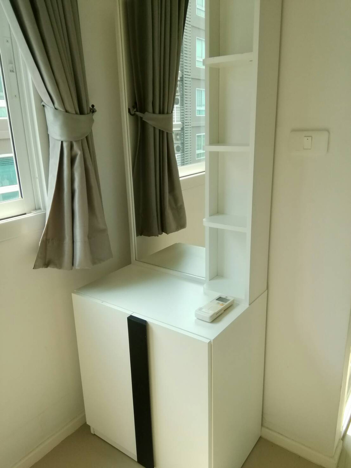 CondoBangna, Bearing, Lasalle : Condo for rent: Condo for rent, Notthing Hill project, near BTS Bearing Station, 8-story building, 6,500/month.