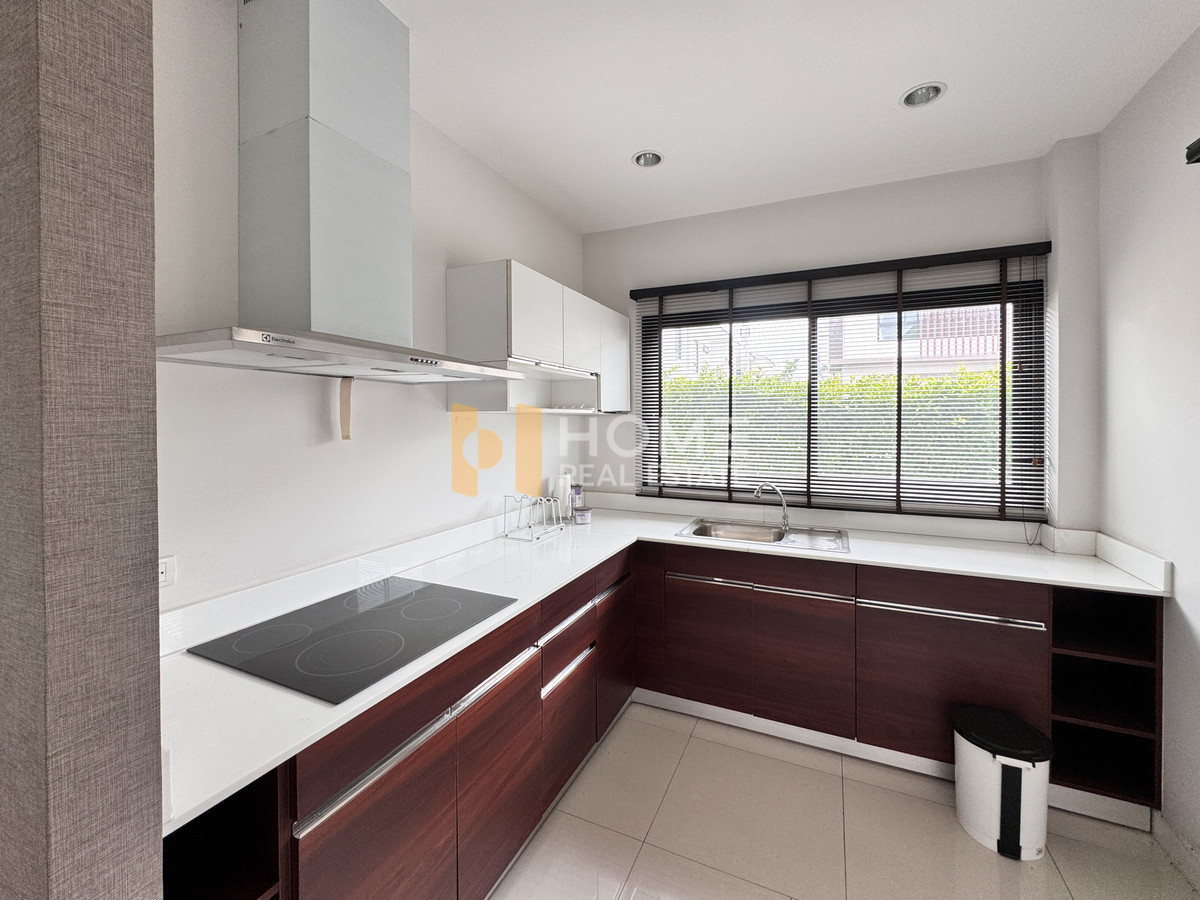 For RentHousePattaya, Bangsaen, Chonburi : The Complete Sriracha / 3 bedrooms (for rent), The Complete Sriracha / 3 Bedrooms (FOR RENT) YEAN151