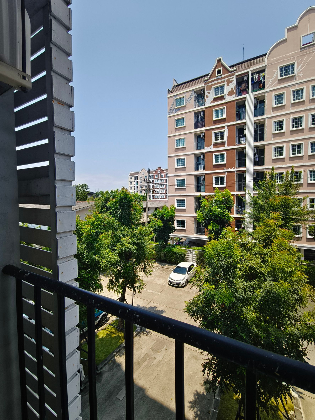 For SaleCondoMahachai Samut Sakhon : Condo for sale below appraised value  Tulip Square Om Noi Project