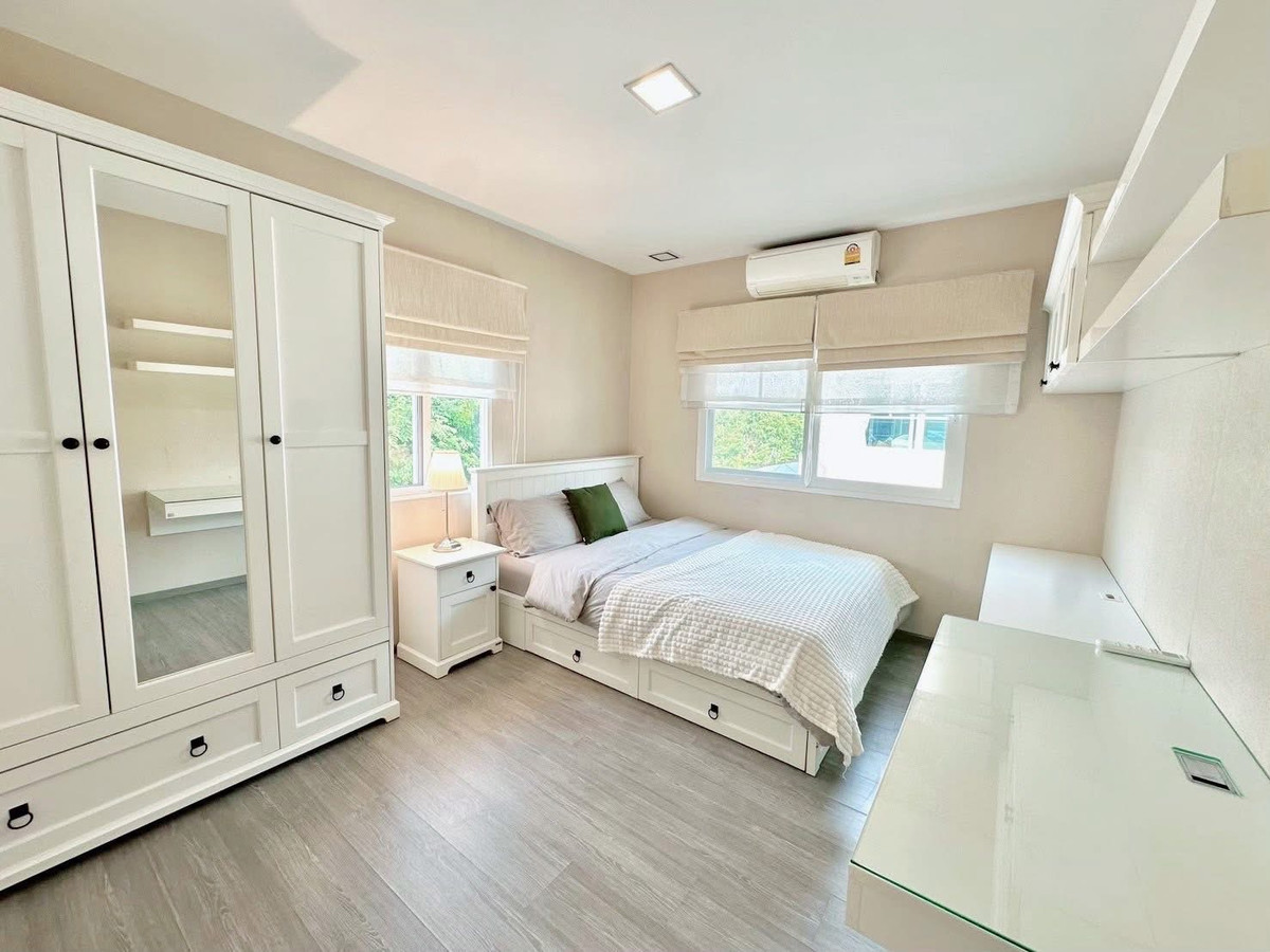 For RentHouseBangna, Bearing, Lasalle : Single house for rent, Chaiyaphruek Bangna KM.7, fully furnished, near Mega Bangna, only 600 m.