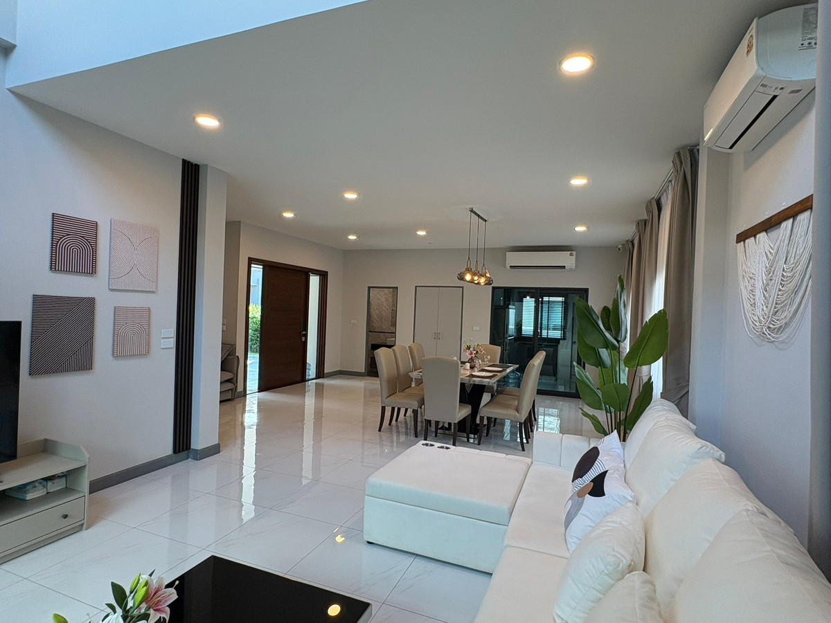 For RentHouseBangna, Bearing, Lasalle : 🏡 FOR RENT: THE CITY BANGNA (NEW PROJECT) ✨ Luxury detached house, potential location next to Mega Bangna + near the expressway + international school.