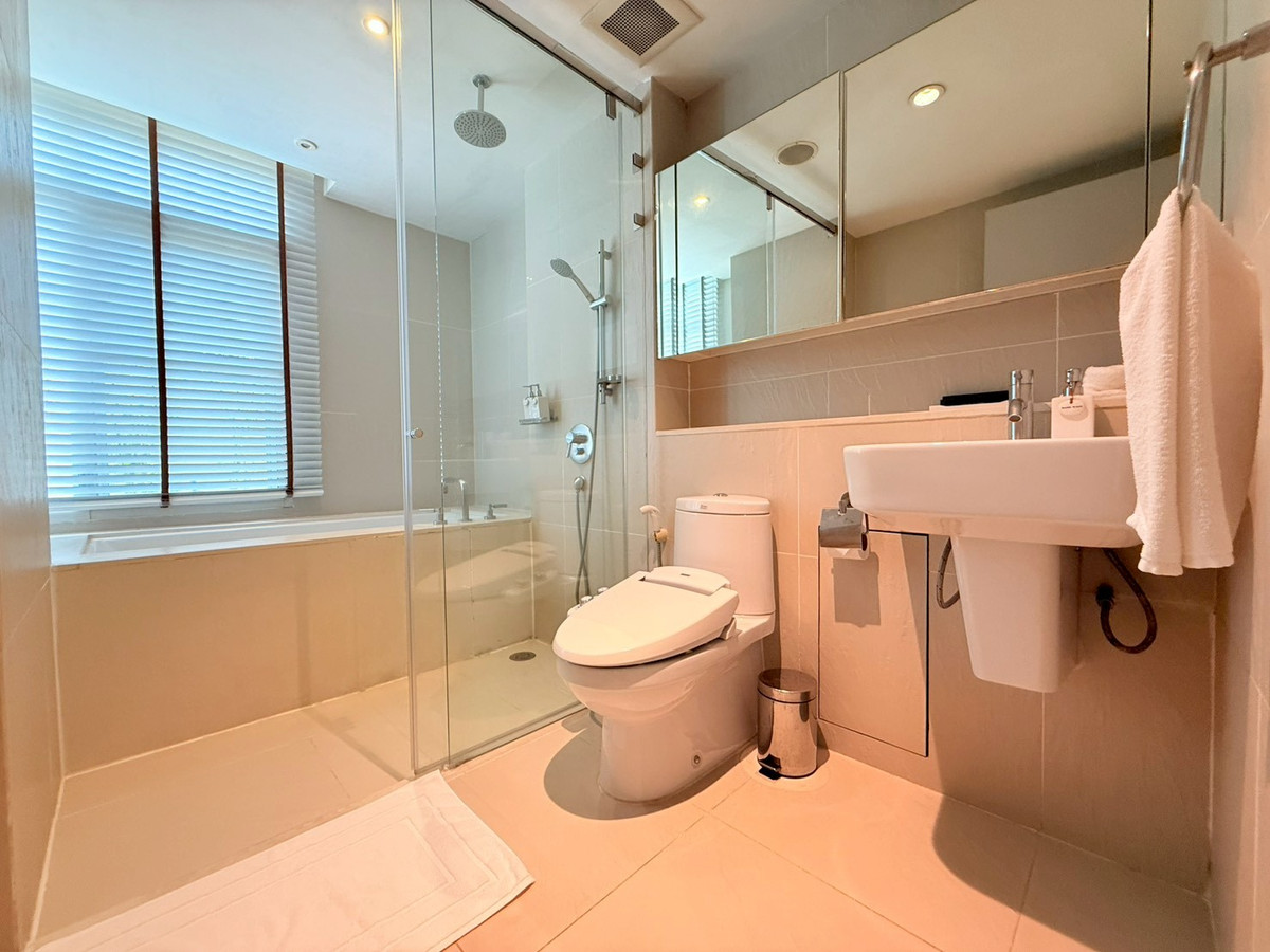 For RentCondoSukhumvit, Asoke, Thonglor : 🐈✨ 2 bedrooms Pet Friendly Condo for rent Thonglor area 