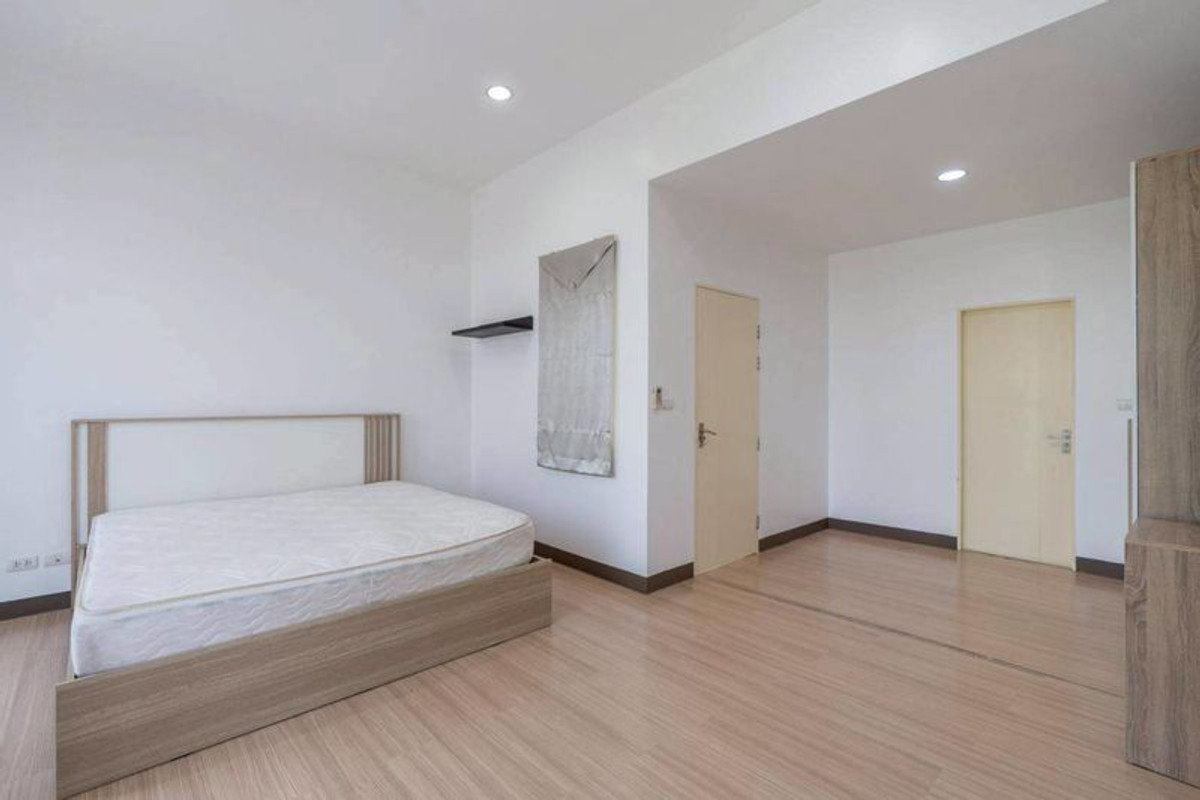 ให้เช่าทาวน์โฮมรามคำแหง หัวหมาก : ทาวน์โฮมพร้อมให้เช่า ใกล้ MRT สีส้ม รามคำแหง เชื่อมต่อได้ทั้งเส้น เลียบทางด่วน - รามคำแหง - พระราม 9 🚘