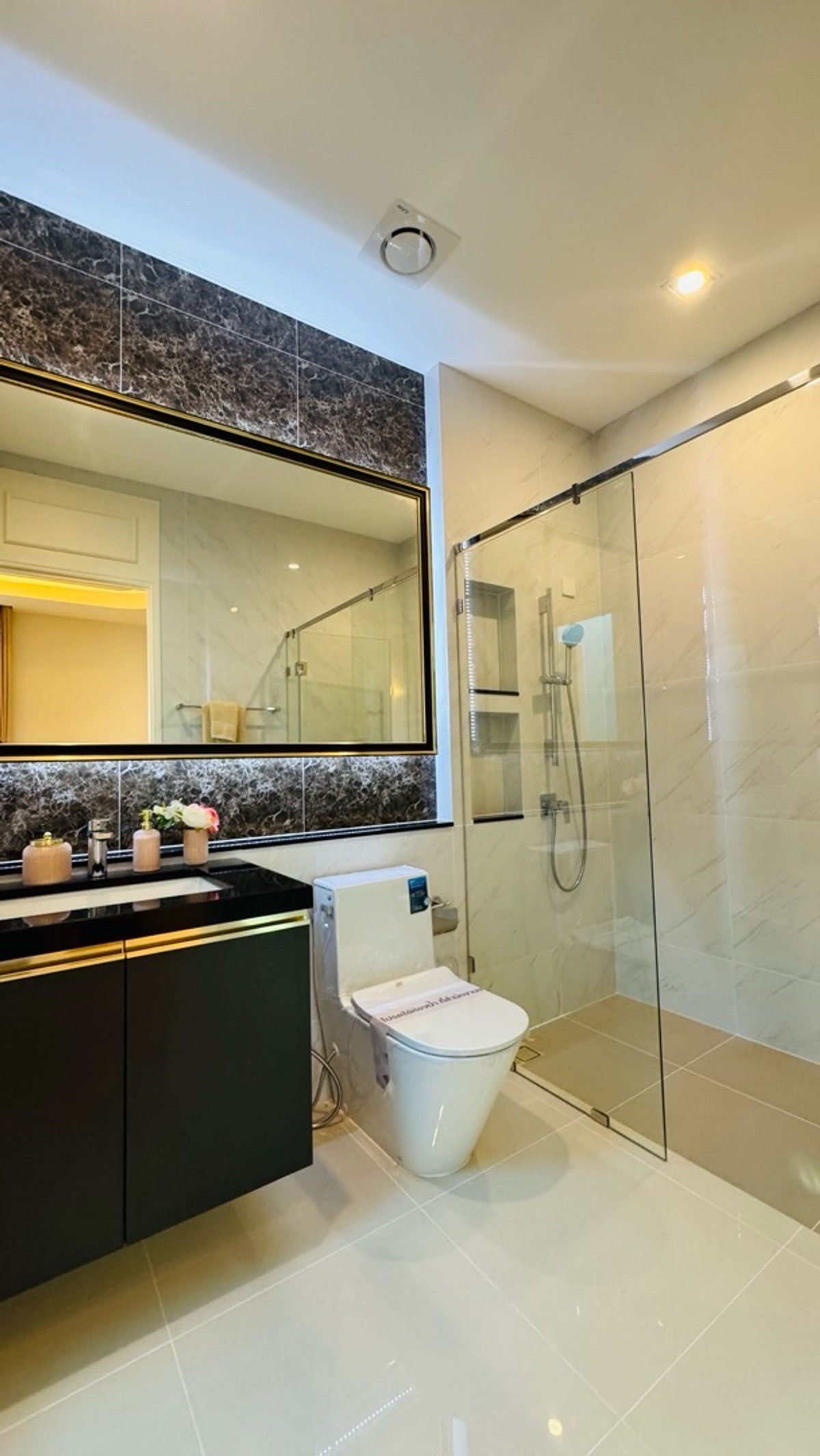 ขายบ้านพระราม 5 ราชพฤกษ์ บางกรวย : ขาย📍คฤหาสน์หรูใหม่ ริมแม่น้ำ 95 ลบ. หน้าคลับเฮาส์ The Grand Riverfront ราชพฤกษ์ - พระราม 5  โครงการเดียวรับรางวัลมาตรฐานโลก LEED Gold 2024