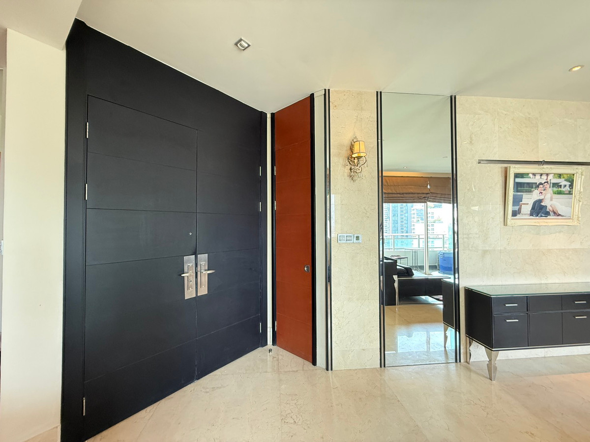 For SaleCondoSathorn, Narathiwat : (Urgent sale) 🏠✨ The Infinity (The Infinity) | 2 bedroom condo for sale (HBH-ST-238)