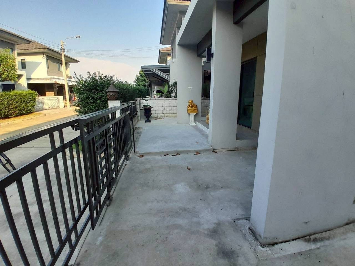 For RentHouseNonthaburi, Bang Yai, Bangbuathong : Twin house for rent Centro Westgate Village, near Jazz Green Village, Bang Bua Thong and Central Westgate.