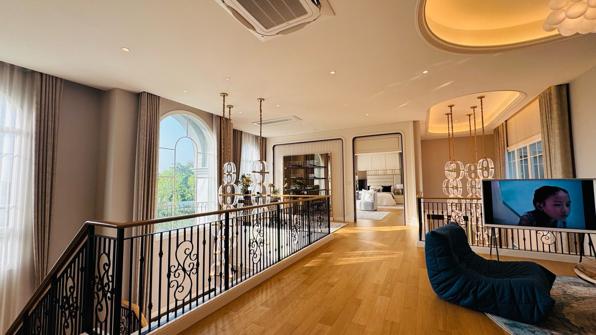 ขายบ้านพระราม 5 ราชพฤกษ์ บางกรวย : ขาย📍คฤหาสน์หรูใหม่ ริมแม่น้ำ 95 ลบ. หน้าคลับเฮาส์ The Grand Riverfront ราชพฤกษ์ - พระราม 5  โครงการเดียวรับรางวัลมาตรฐานโลก LEED Gold 2024