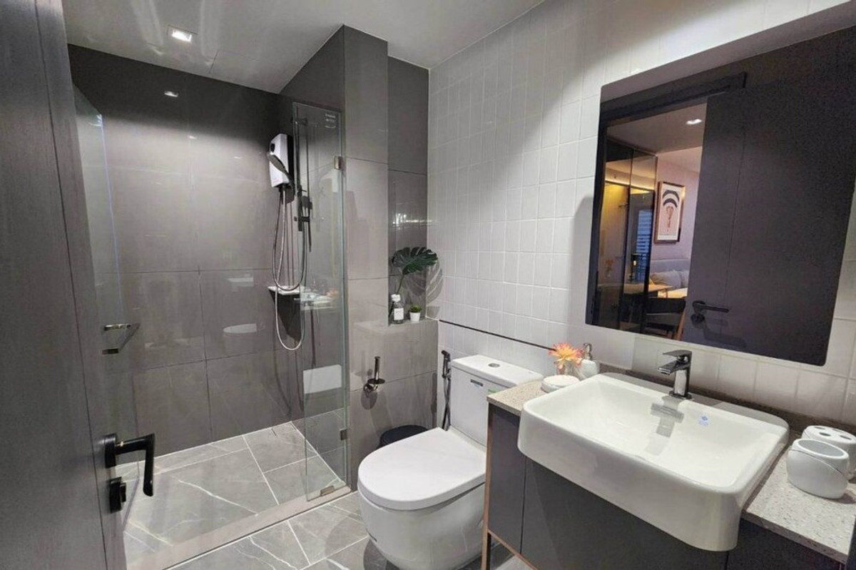 ให้เช่าคอนโดสยาม จุฬา สามย่าน : 🔥 เช่าด่วน !! Chapter Chula – Samyan, คอนโดหรูในสามย่าน !! 2 ห้องนอน, 1 ห้องน้ำ, ห้องทิศใต้, ทำเลดี !!🔥Code C20230900206 แต่งครบ, พร้อมเข้าอยู่📣📣