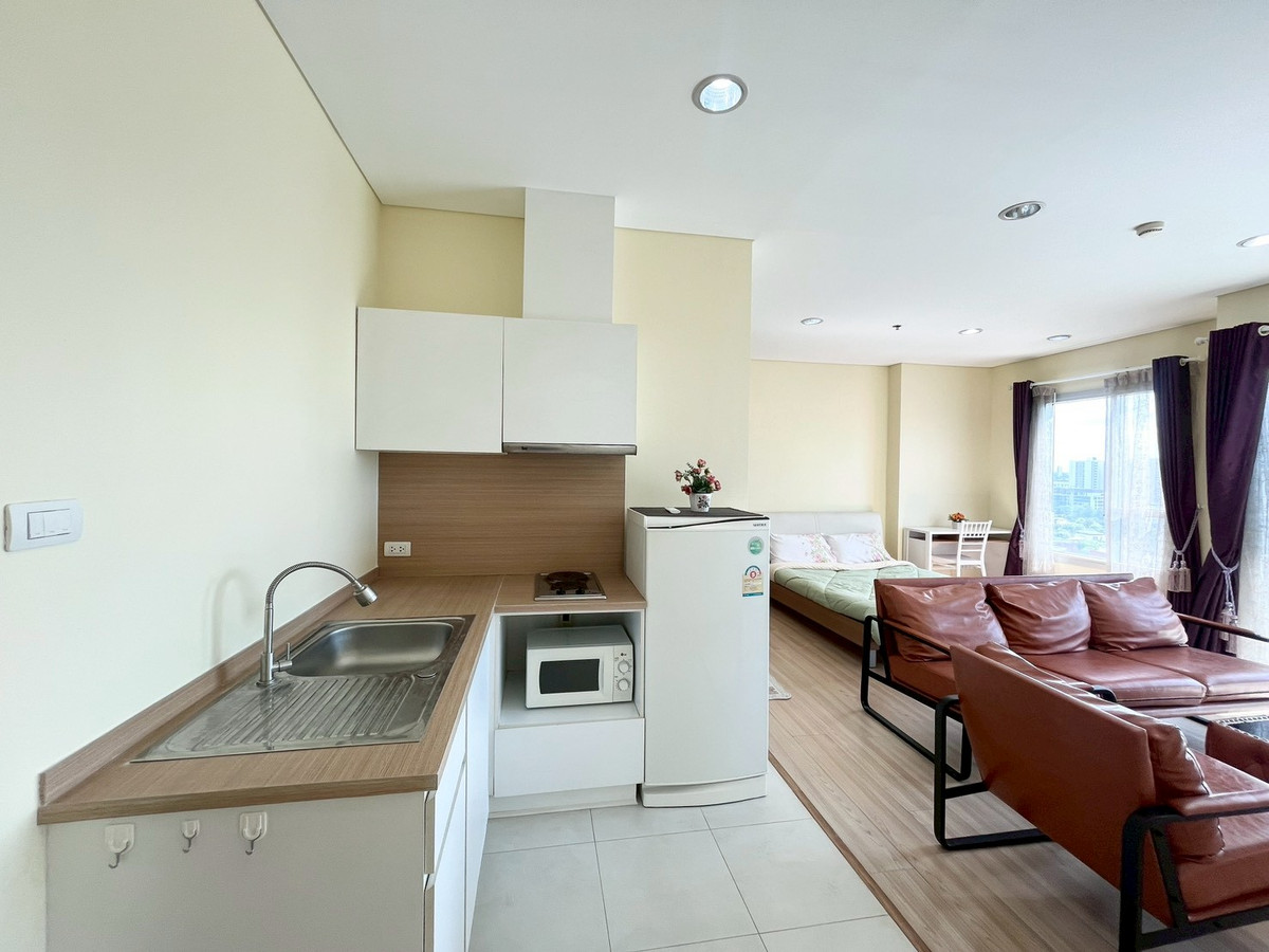 For SaleCondoSapankwai,Jatujak : [For Sale] Intro Phahol-Pradipat – Spacious 37.6 sqm. Studio on 14th Floor with Unblocked View