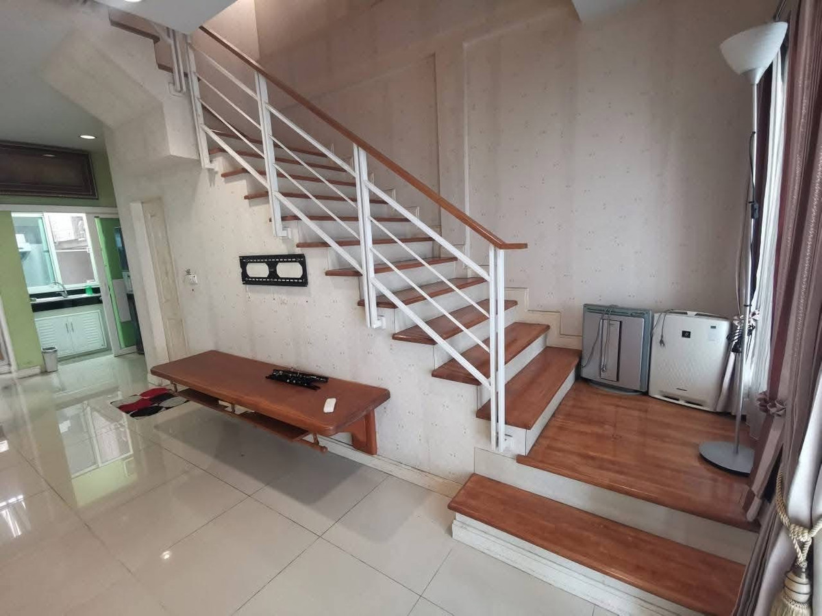 For SaleTownhomeRama3 (Riverside),Satupadit : 🏠✨ Baan Klang Krung Rama 3 | 3-story townhome, potential location (HBH-SI-135)