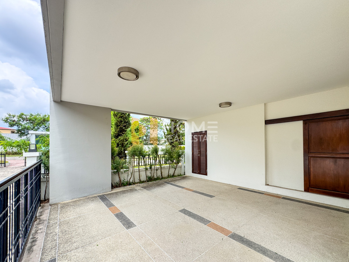 For RentHousePattaya, Bangsaen, Chonburi : The Complete Sriracha / 3 bedrooms (for rent), The Complete Sriracha / 3 Bedrooms (FOR RENT) YEAN151