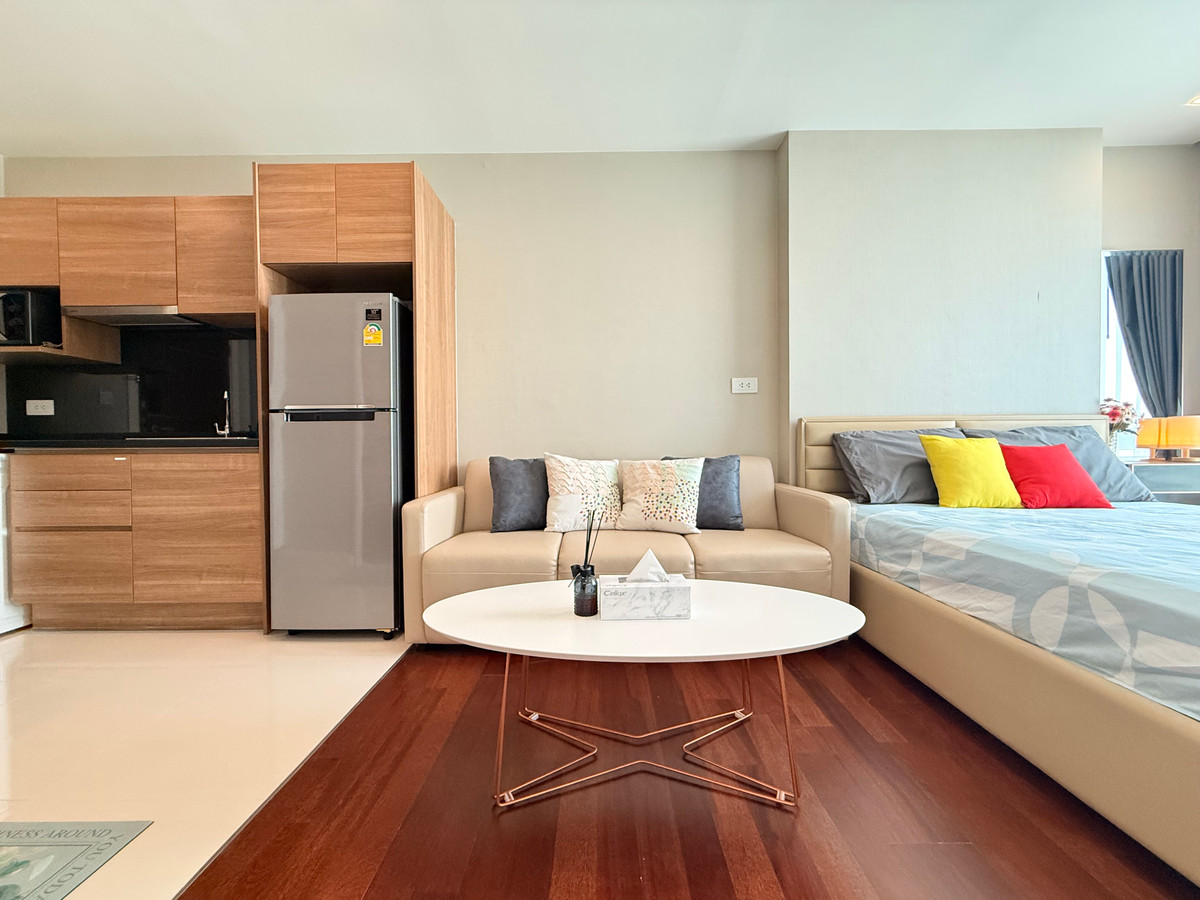 For RentCondoSamut Prakan,Samrong : For Rent: The Metropolis Samrong Interchange Condominium Closed to BTS Samrong