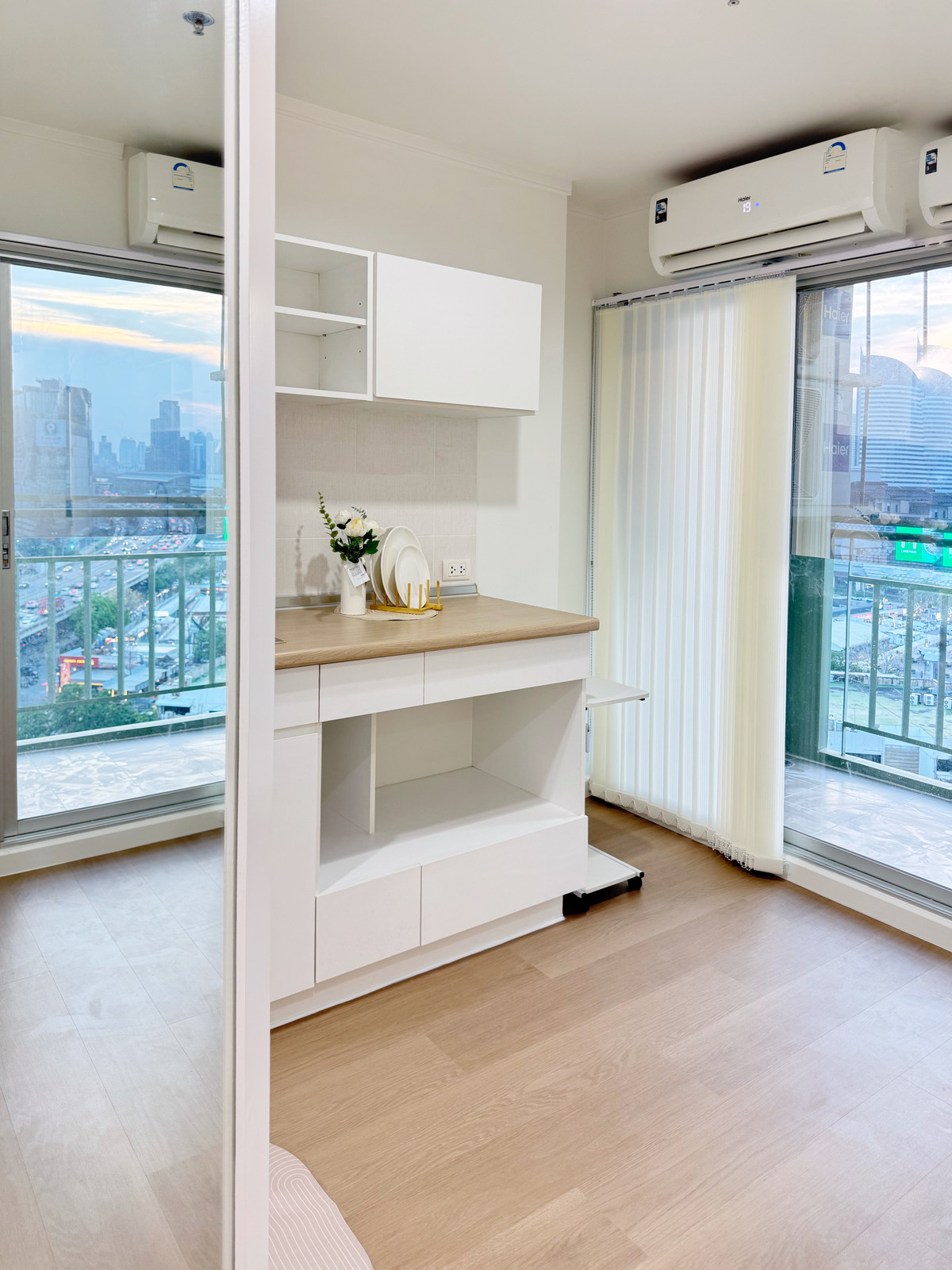 For SaleCondoRama9, Petchburi, RCA : Condo for sale Lumpini Park Rama 9-Ratchada, beautiful room with all new furniture.