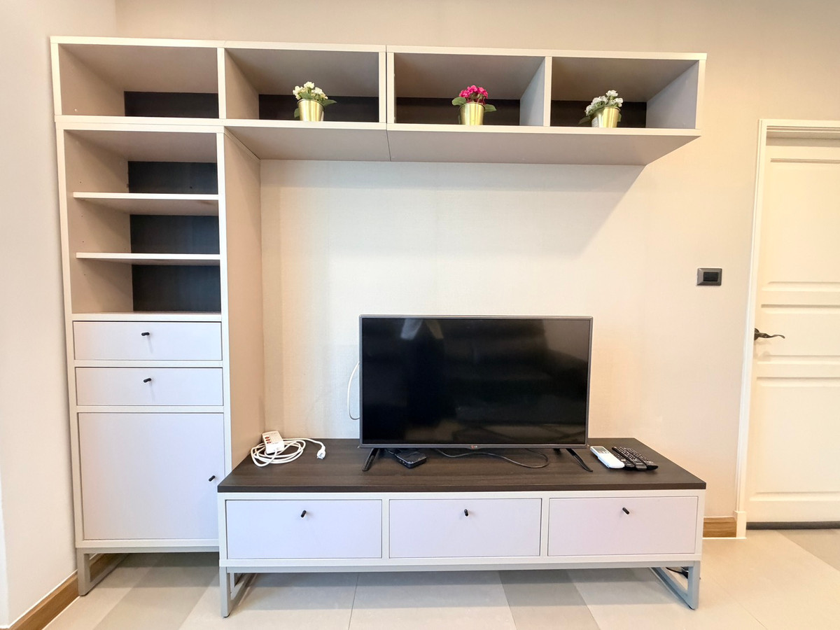 For RentCondoRama9, Petchburi, RCA : Condo for rent near MRT Cultural Center: Supalai Wellington I: 1 bedroom, size up to 47 cm. Sq m., fully furnished, ready to move in, near Big C Ratchadaphisek.