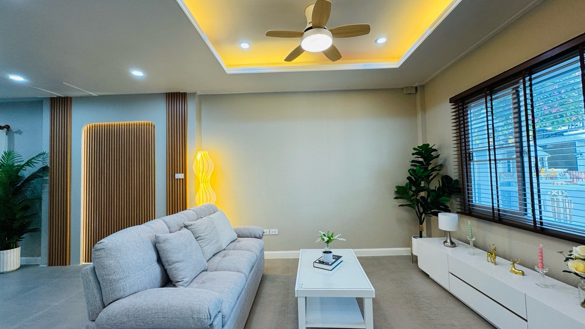 For SalePathum Thani,Rangsit, Thammasat : Urgent sale📍Newly renovated house House receives assets, fully furnished, great value, special price