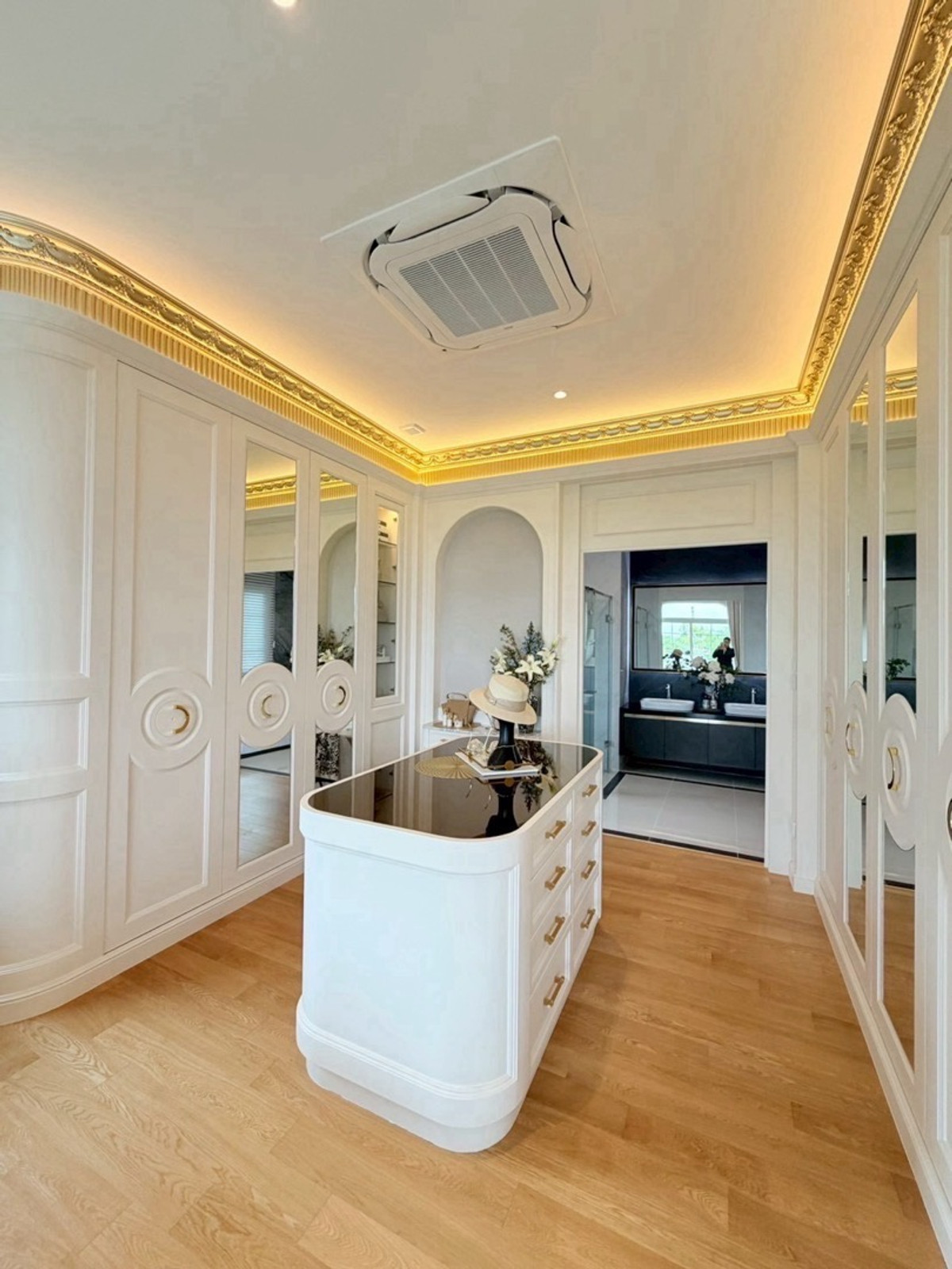 ขายบ้านพระราม 5 ราชพฤกษ์ บางกรวย : ขาย📍คฤหาสน์หรูใหม่ ริมแม่น้ำ 95 ลบ. หน้าคลับเฮาส์ The Grand Riverfront ราชพฤกษ์ - พระราม 5  โครงการเดียวรับรางวัลมาตรฐานโลก LEED Gold 2024