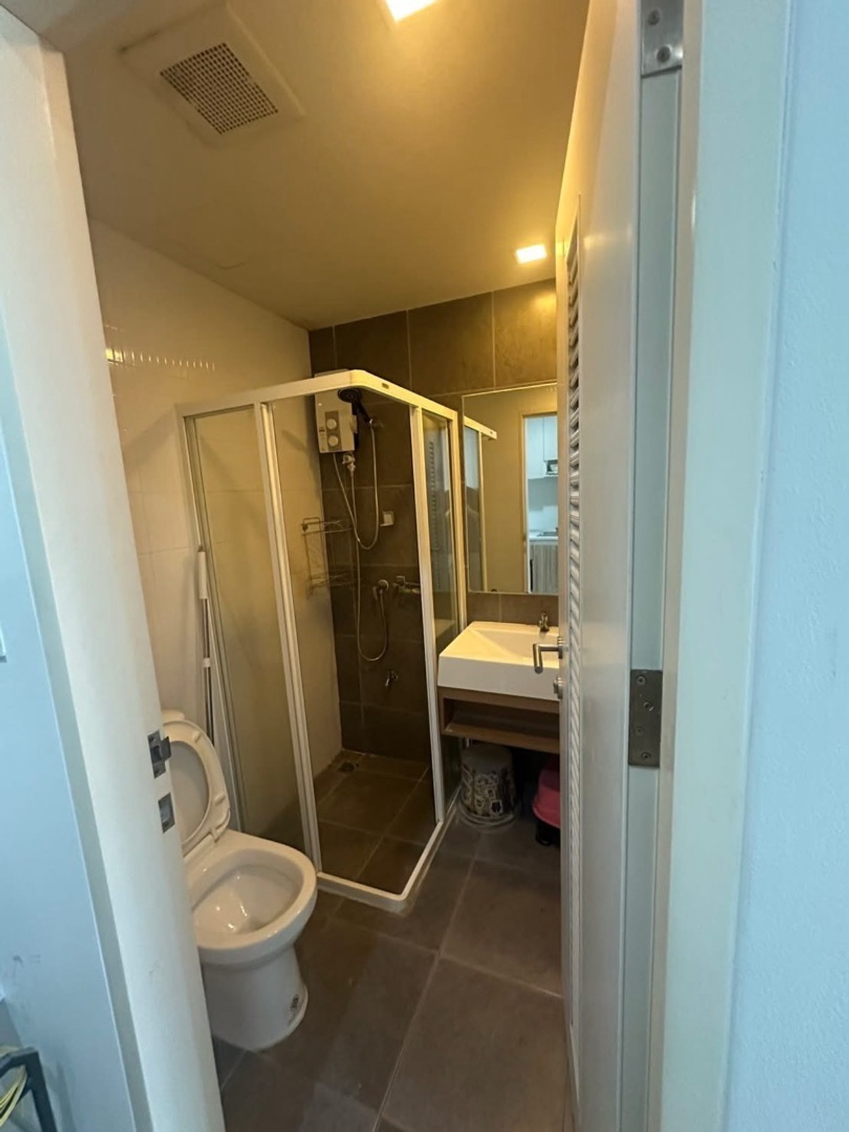 ให้เช่าคอนโดนวมินทร์ รามอินทรา : #R9715 🎉 230369 ให้เช่าคอนโด H2 WOOD Condo (Ramintra21)