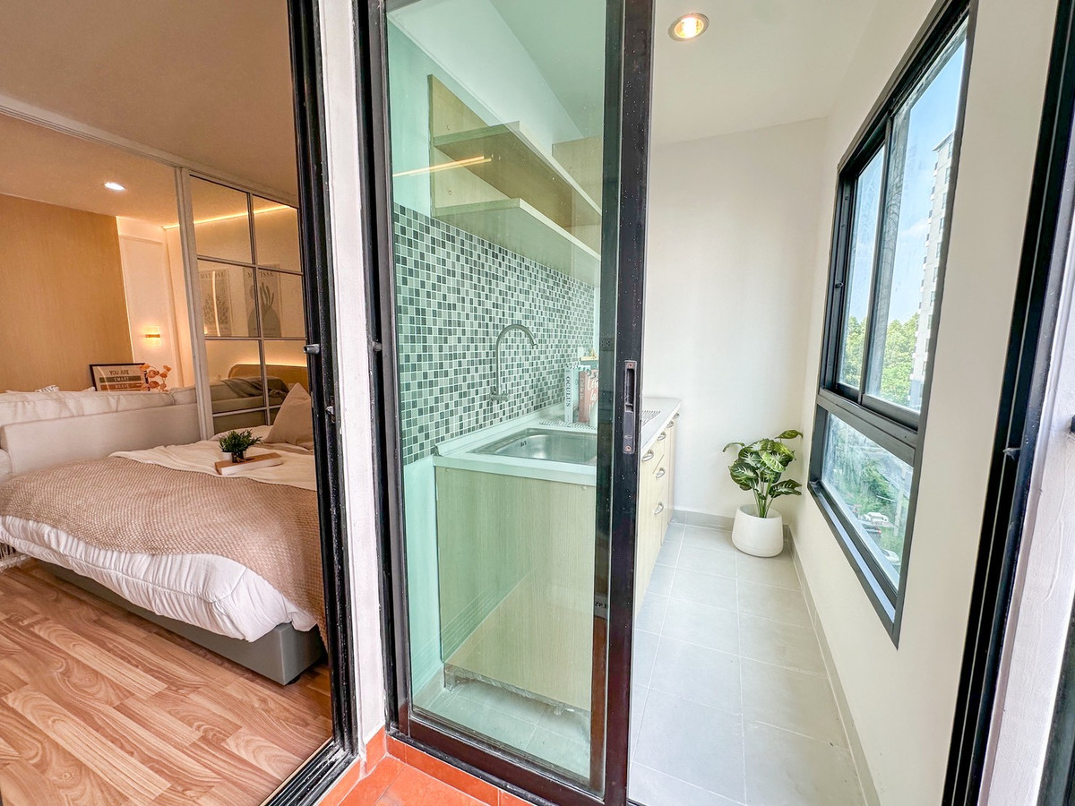 For SaleCondoVipawadee, Don Mueang, Lak Si : 🔥 Ready to move in! Condo for sale Regent Home 15 Chaengwattana 🏢 6th floor, fully furnished, new furniture, good price!!