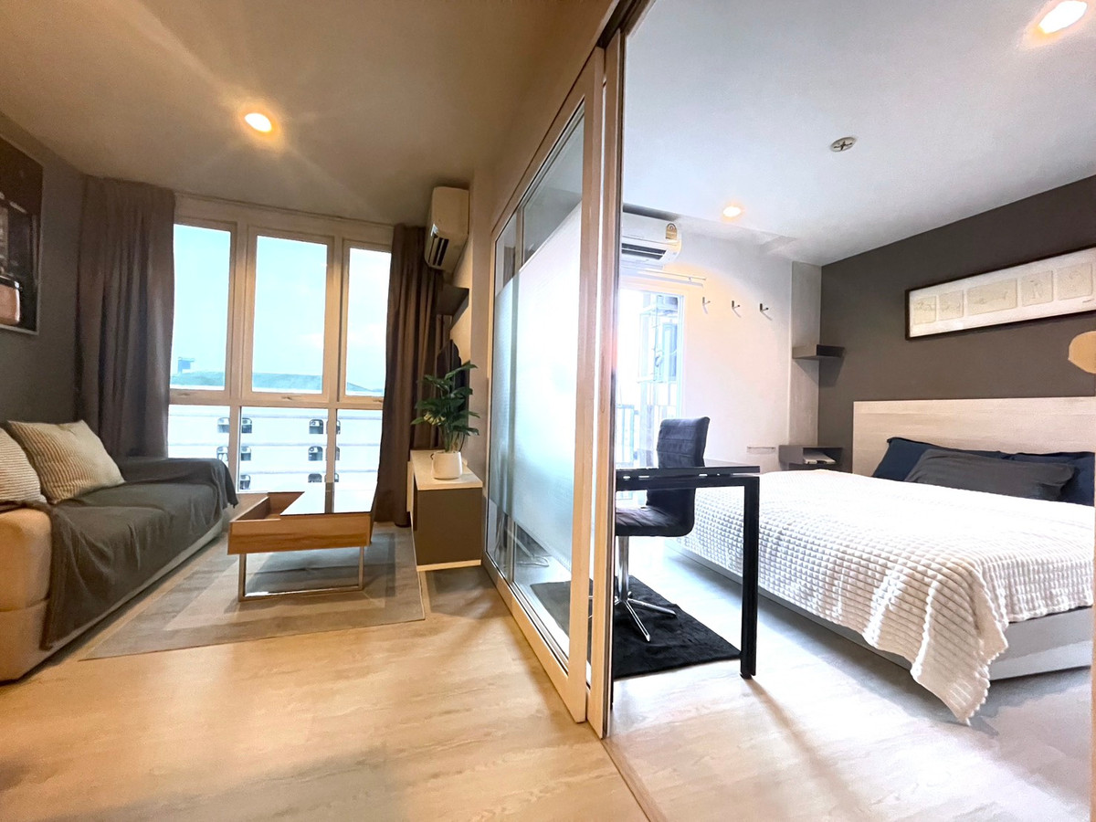 For SaleCondoPattanakan, Srinakarin : 95815 - For sale/rent The Key Udomsuk project is a condominium from Land & Houses that emphasizes privacy and resort-style living.